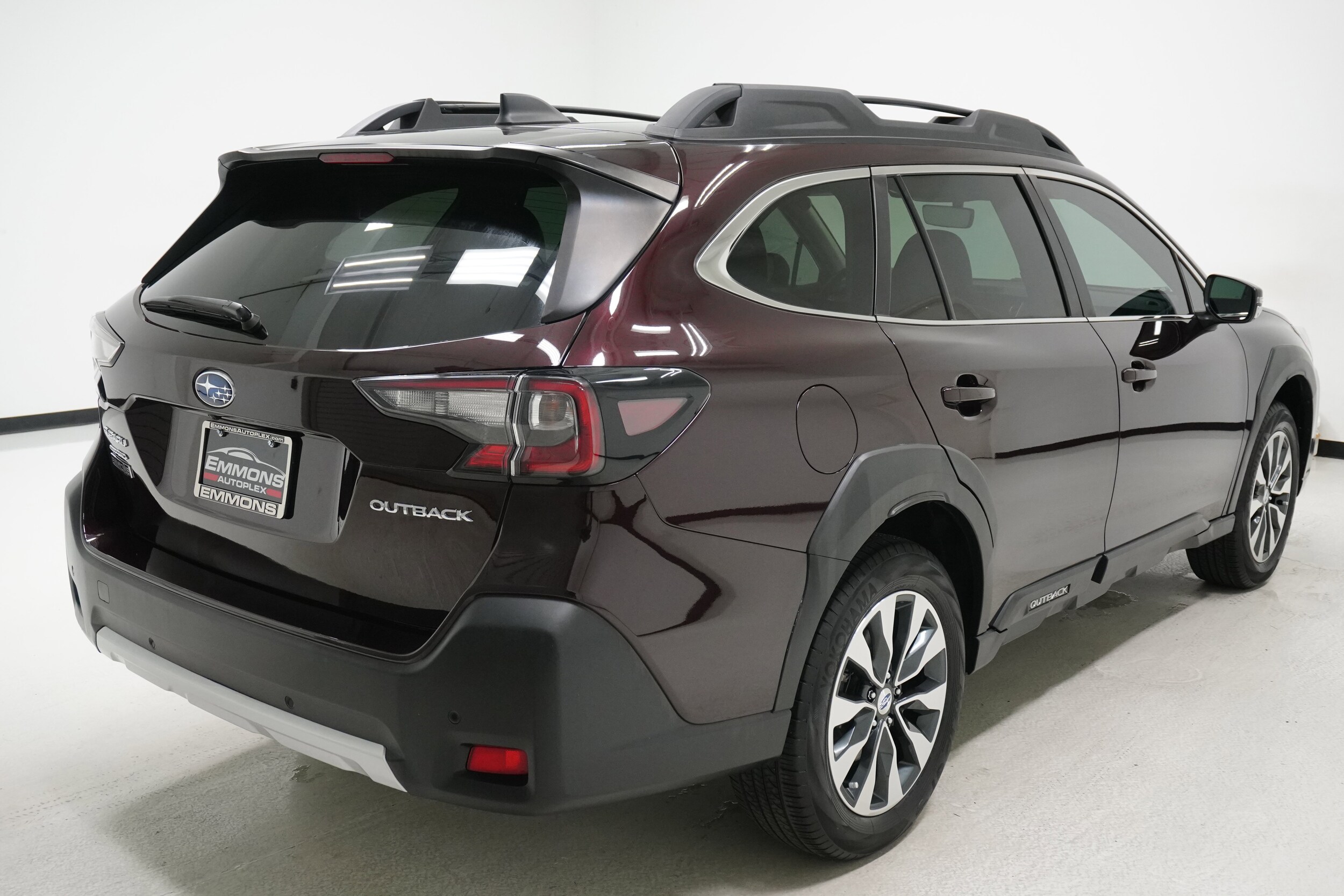 2023 Subaru Outback Limited photo 4