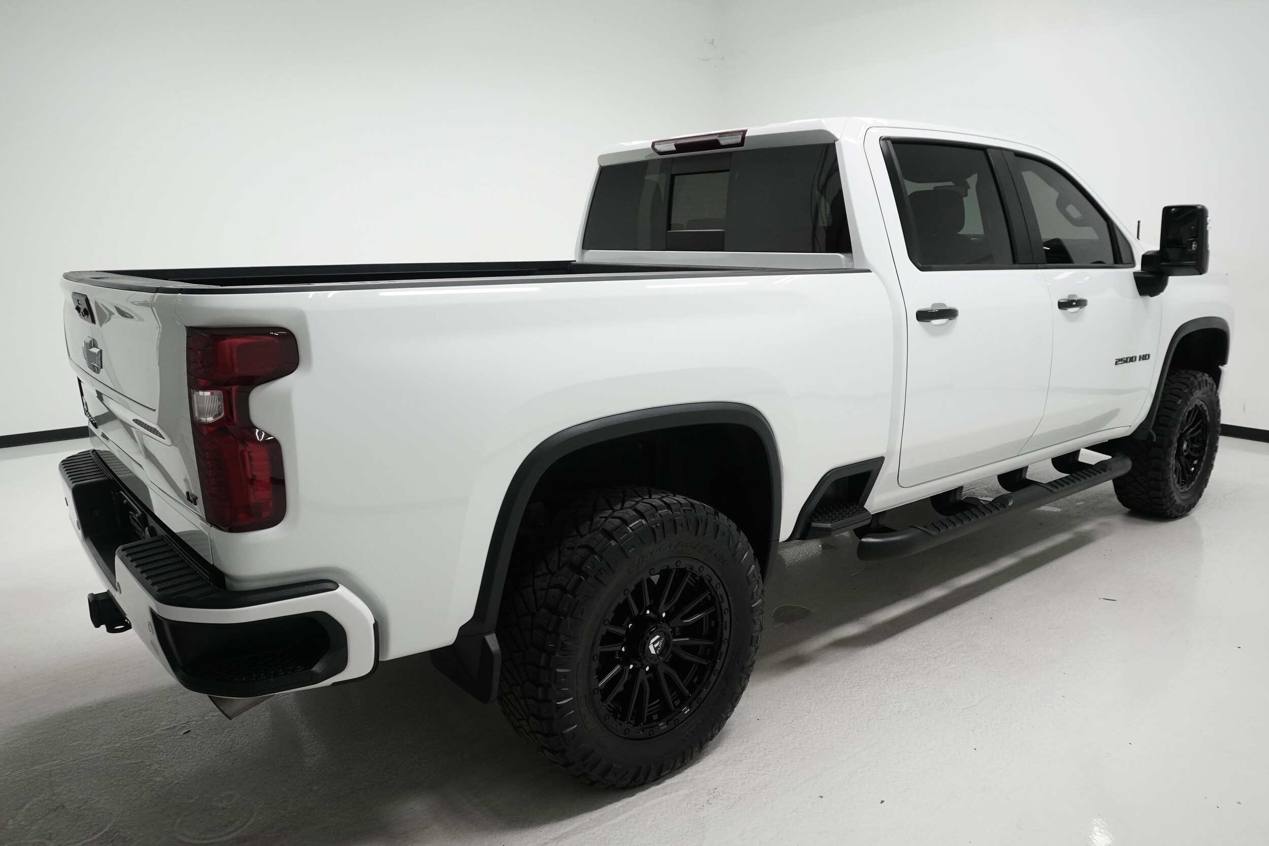 2022 Chevrolet Silverado 2500HD LT photo 3