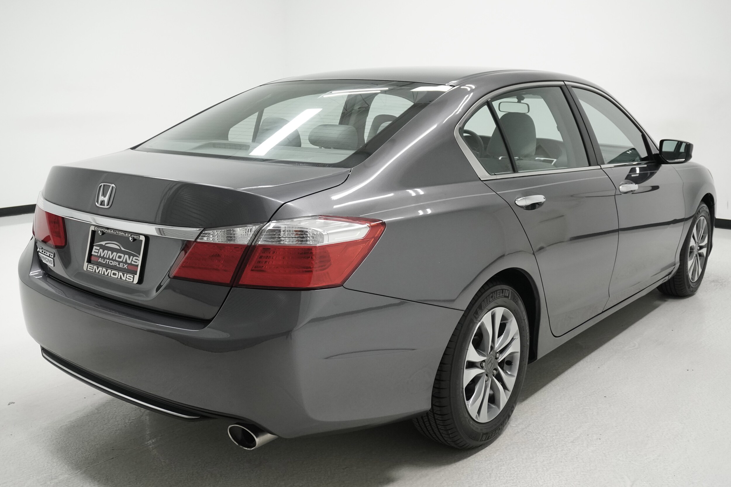 2013 Honda Accord LX photo 4