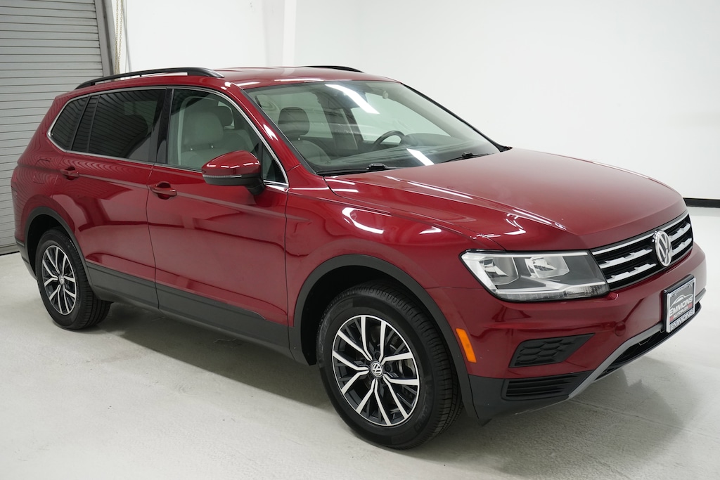 Used 2019 Volkswagen Tiguan SE SUV
