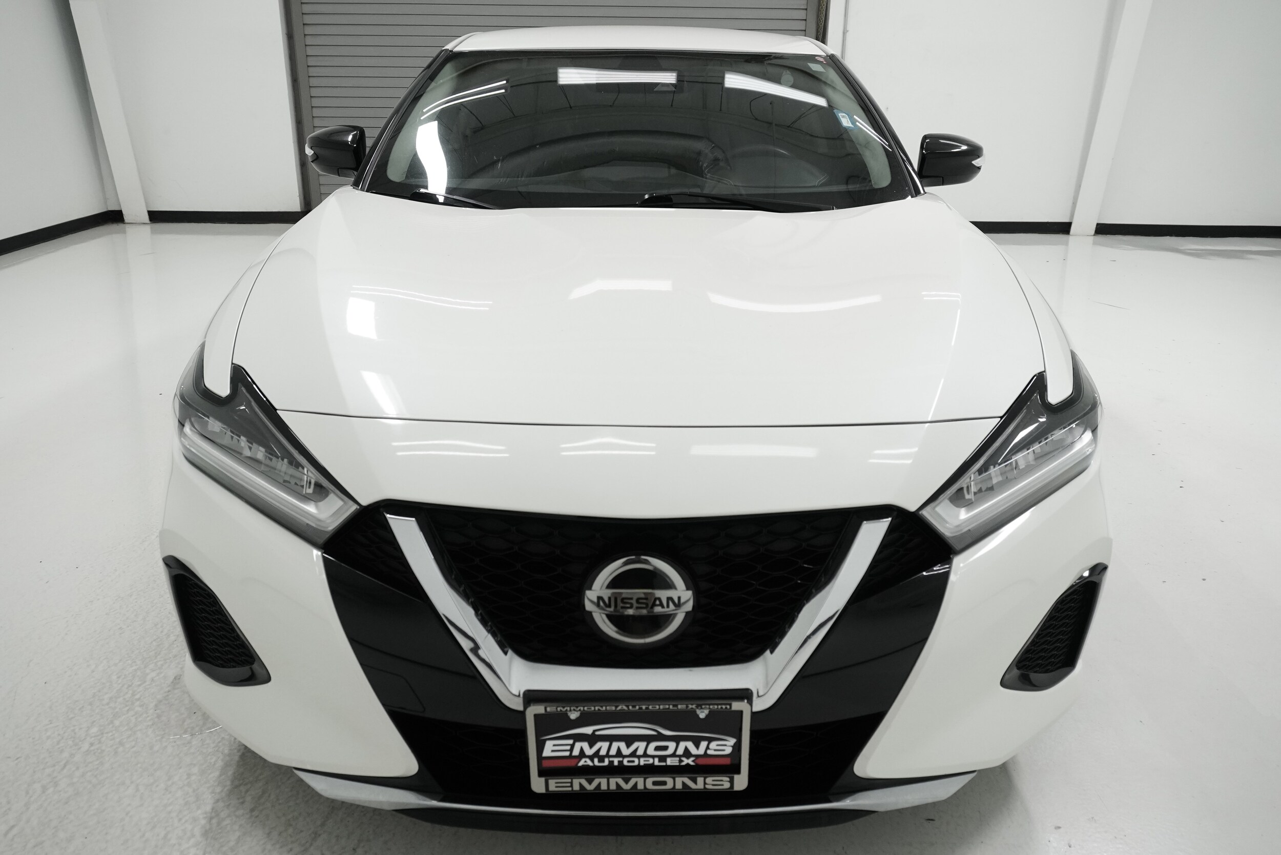 2021 Nissan Maxima SV photo 2