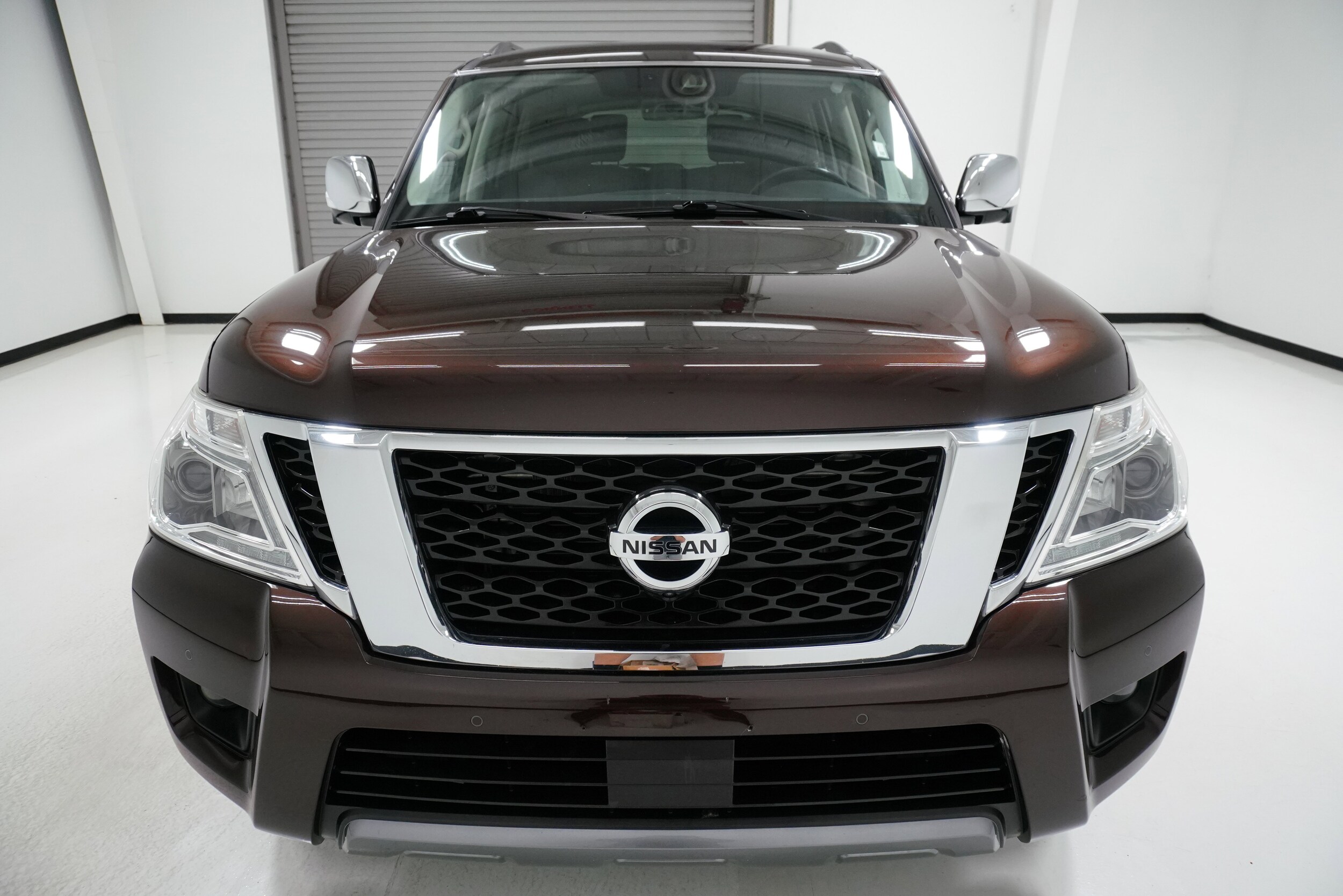 2020 Nissan Armada Platinum photo 2