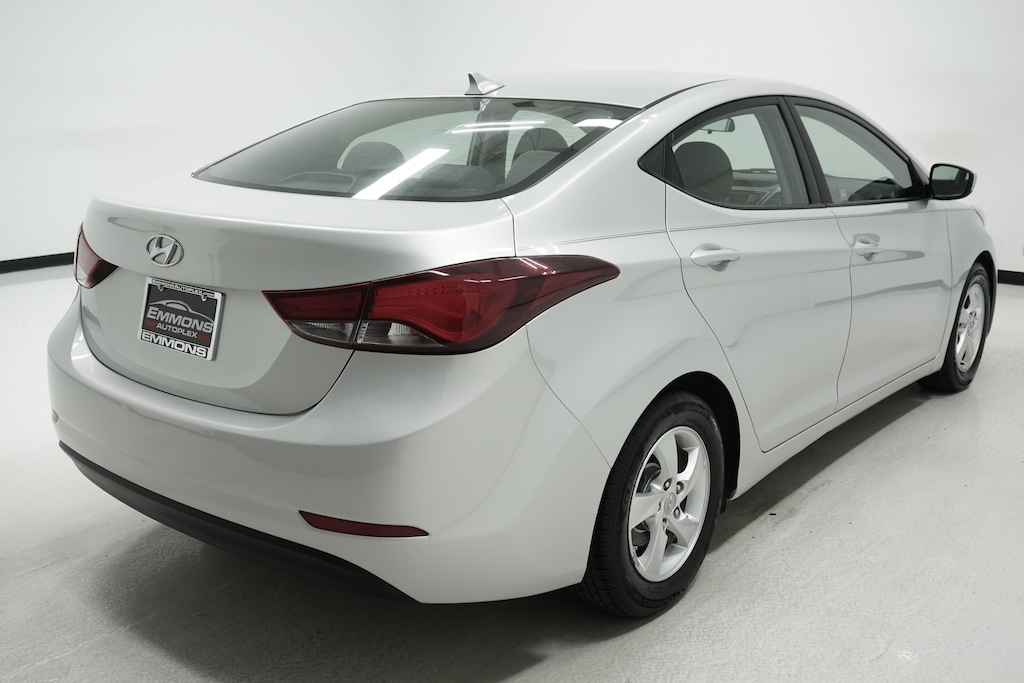 Used 2015 Hyundai Elantra SE Sedan