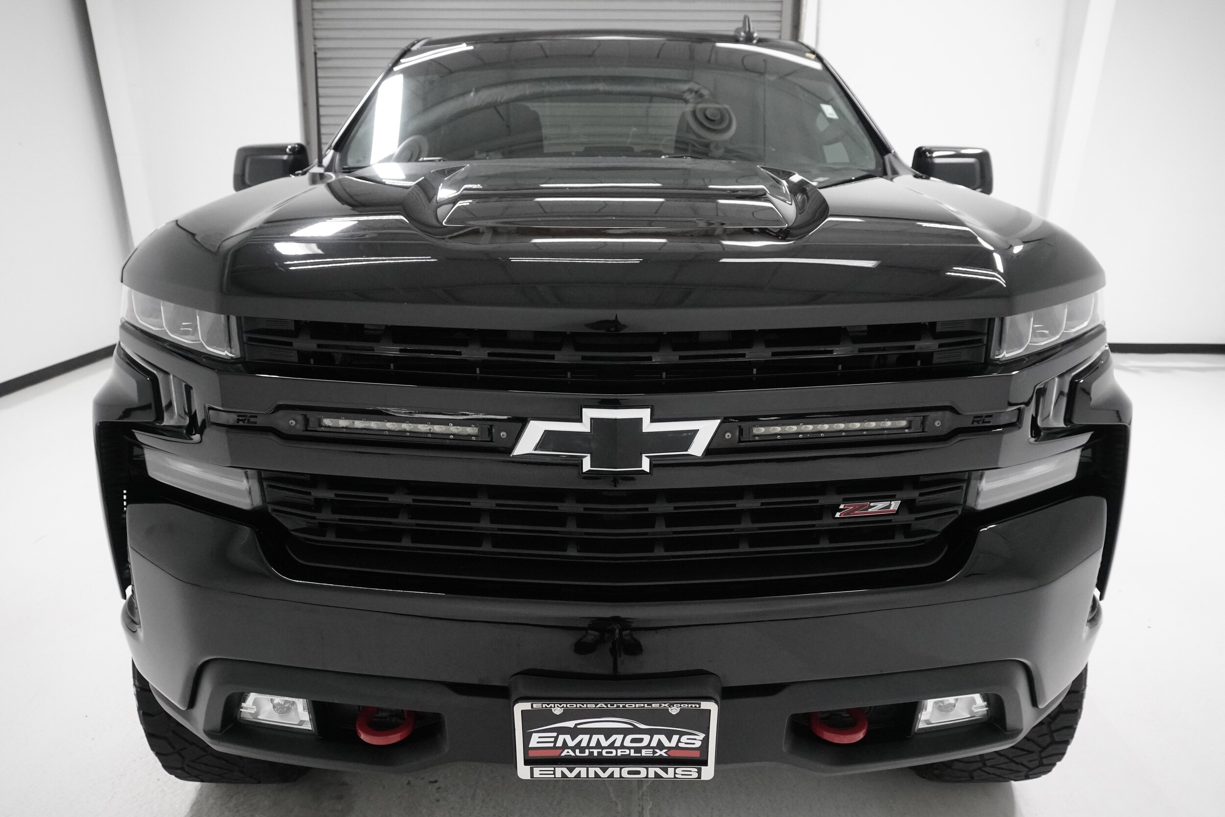 2021 Chevrolet Silverado 1500 LT Trail Boss photo 2