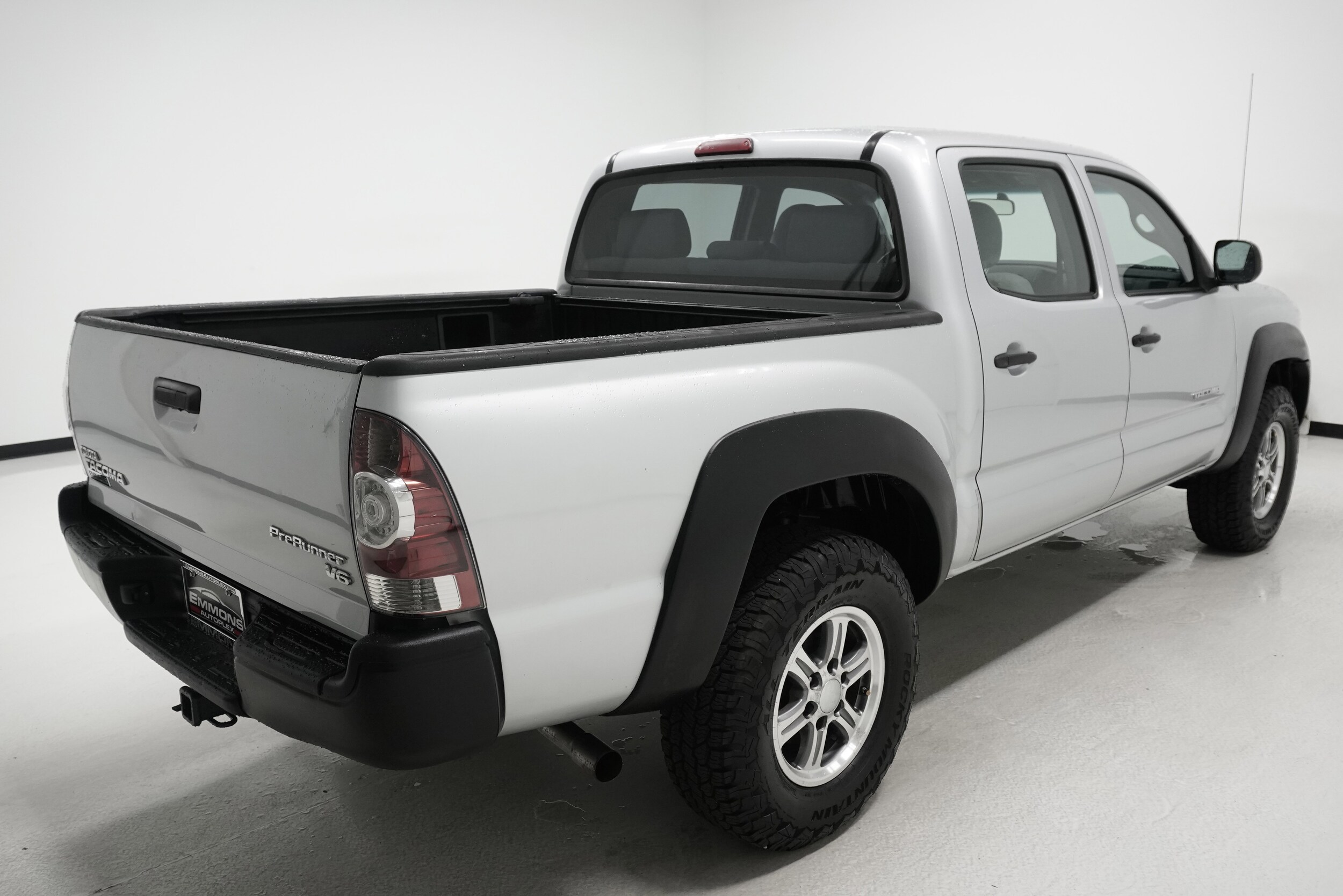 2011 Toyota Tacoma PreRunner photo 3
