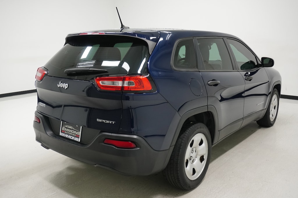 Used 2014 Jeep Cherokee Sport SUV
