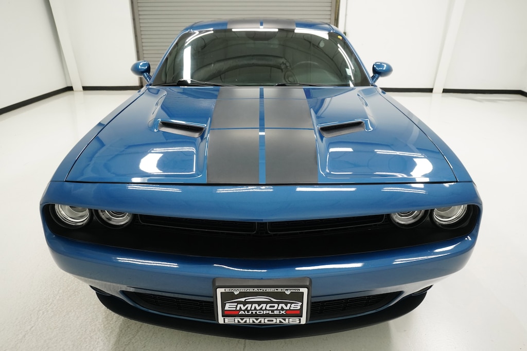 Used 2022 Dodge Challenger SXT Coupe