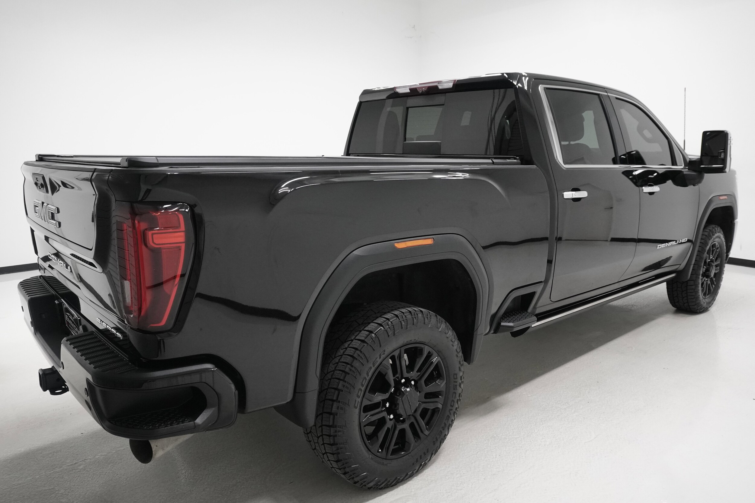 2023 Gmc Sierra 3500 HD Denali photo 4