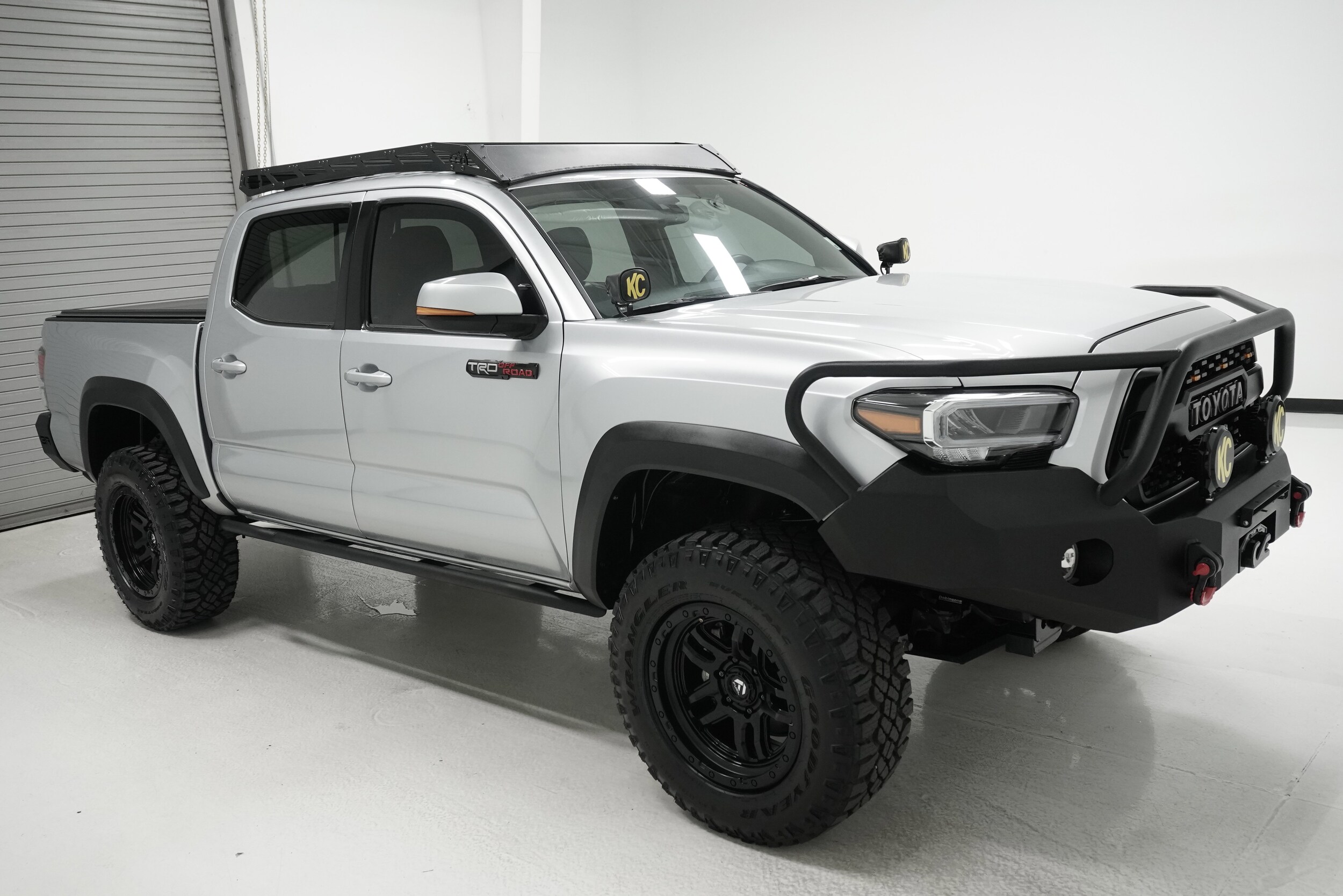 2022 Toyota Tacoma SR5 photo 3