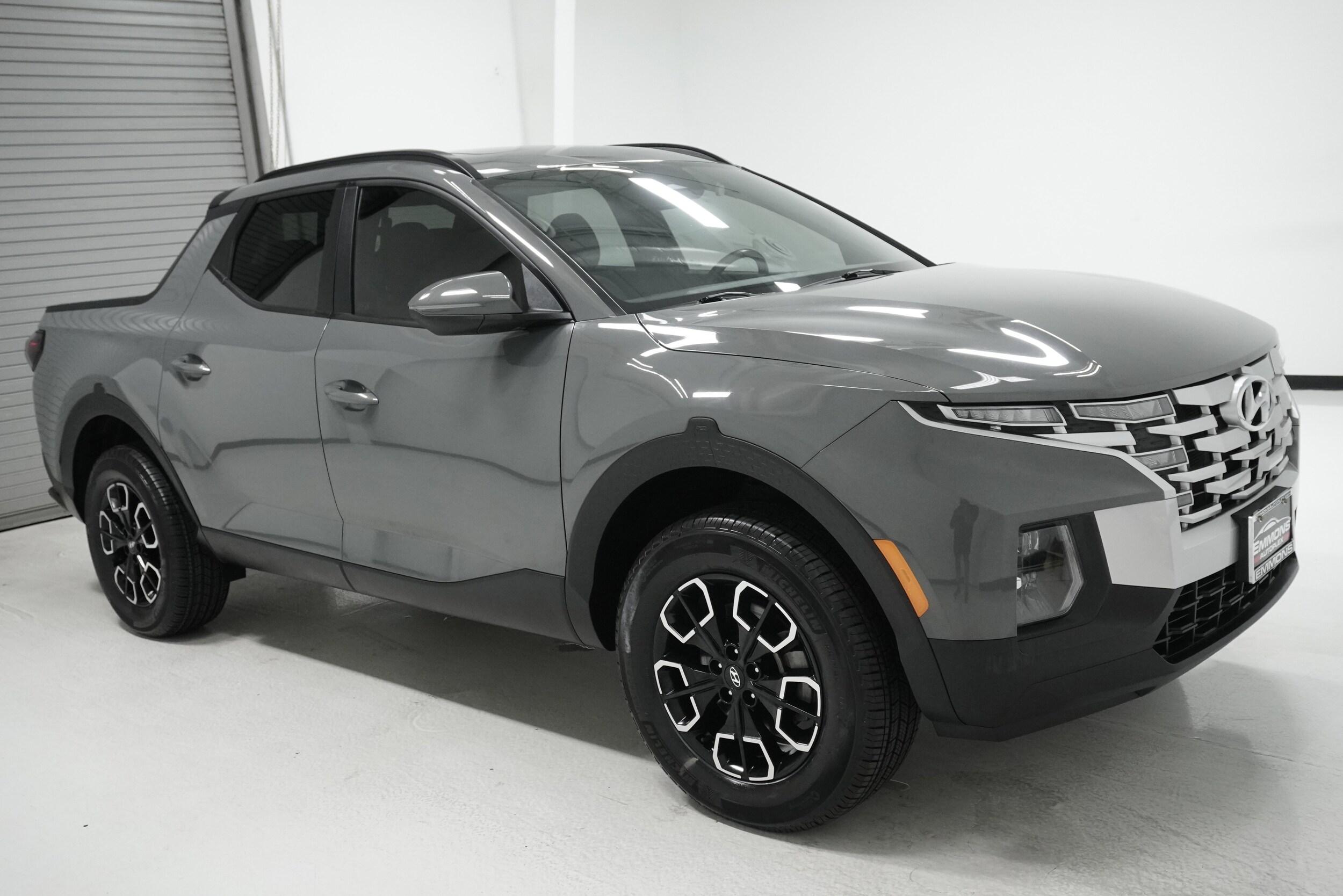 2022 Hyundai Santa Cruz SEL Premium photo 2