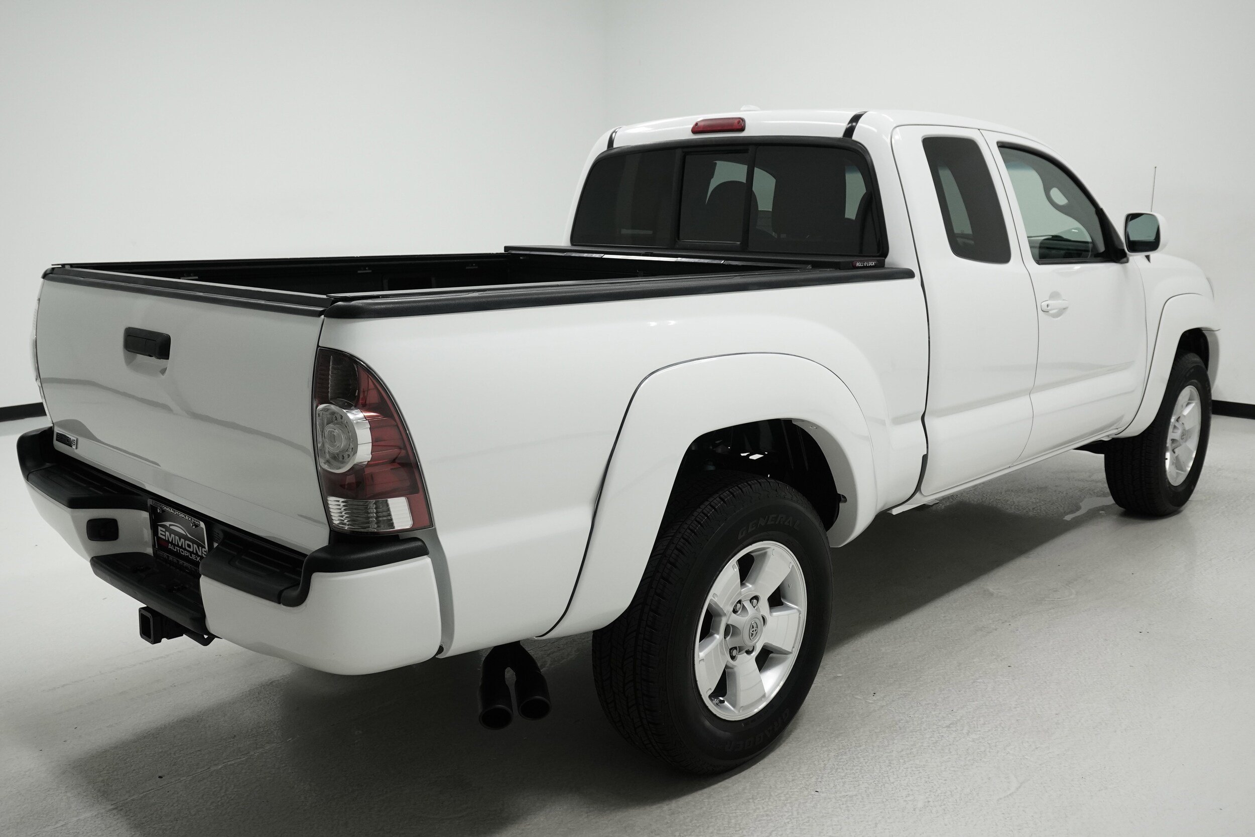 2009 Toyota Tacoma PreRunner photo 4