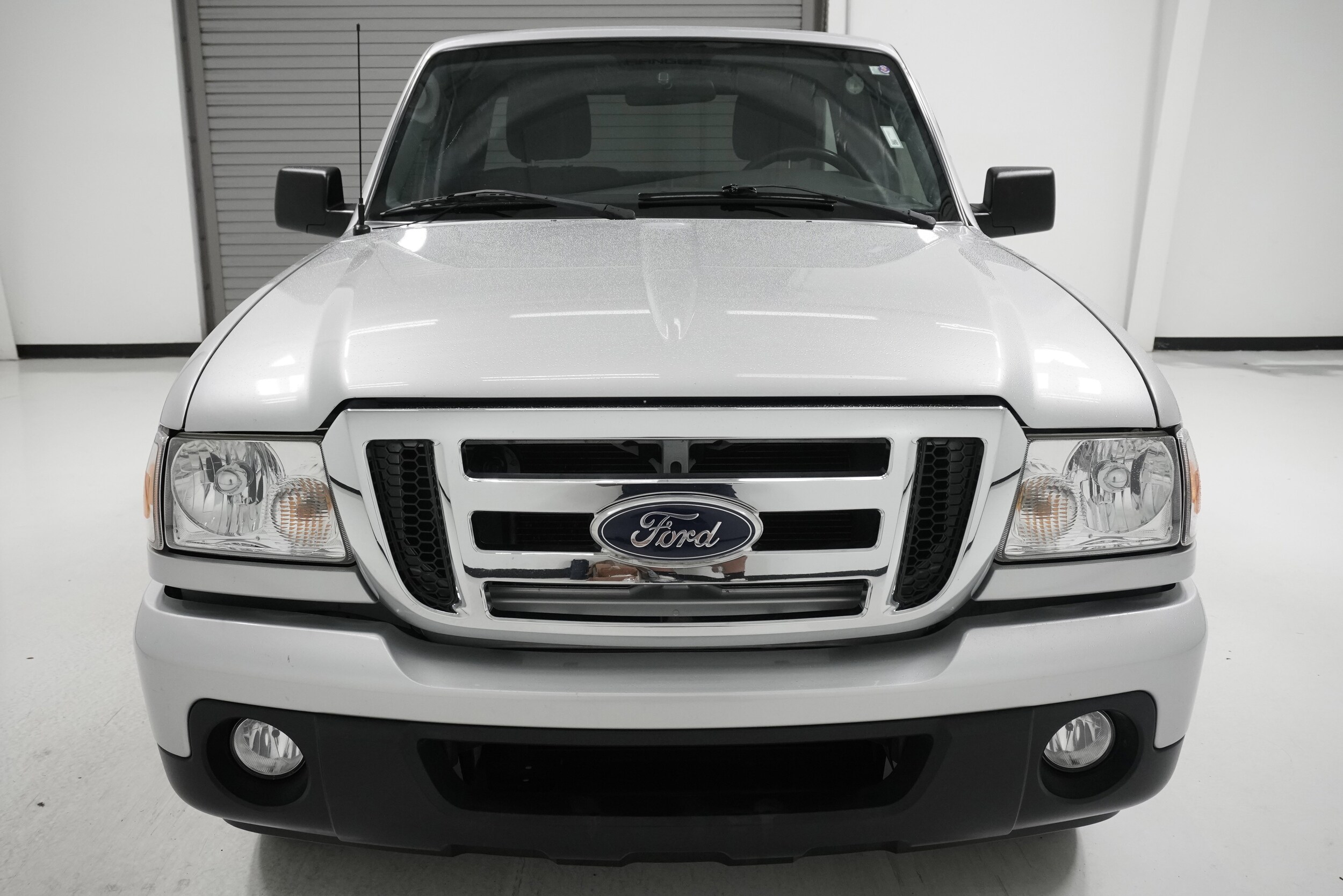 2011 Ford Ranger XLT photo 2