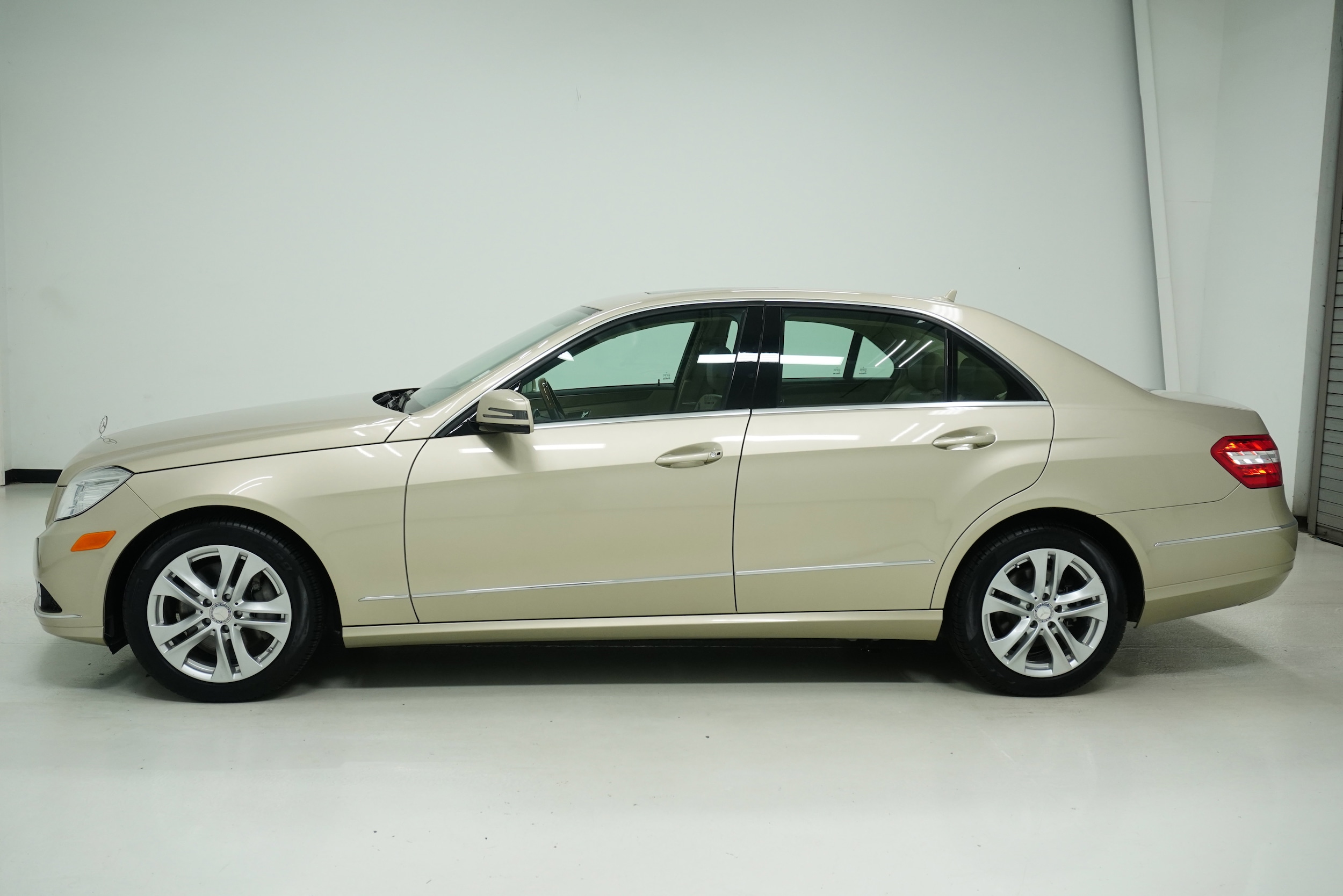 2011 Mercedes-Benz E-Class E350 Luxury - Photo 7