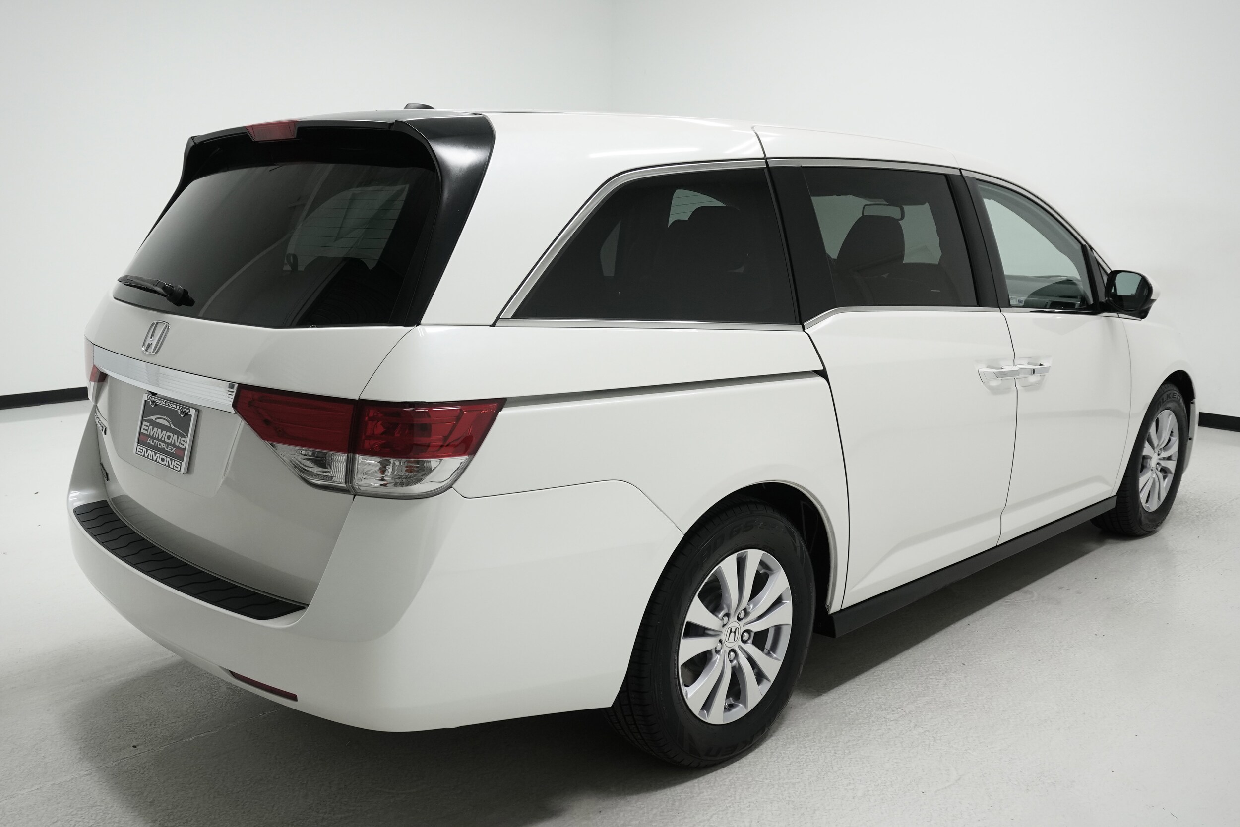 2016 Honda Odyssey EX-L photo 4