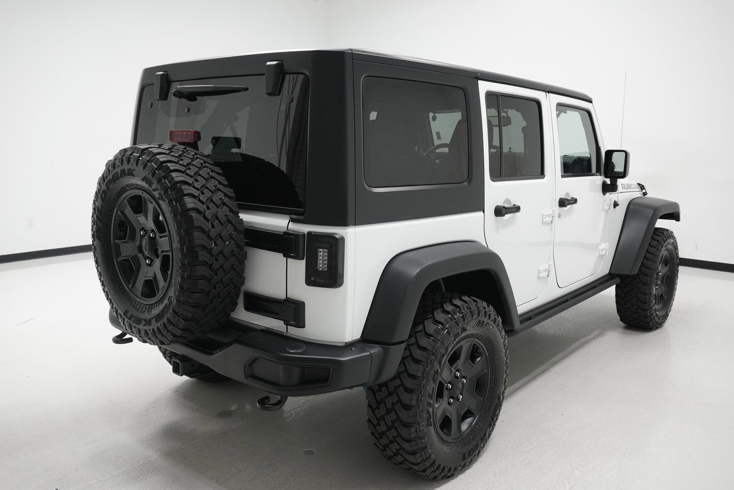 2015 Jeep Wrangler Unlimited Rubicon Hard Rock photo 4