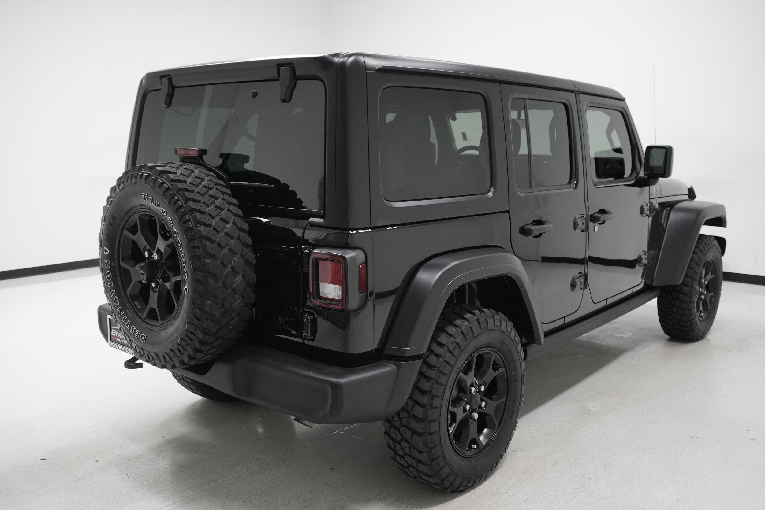 2021 Jeep Wrangler Unlimited Willys photo 4