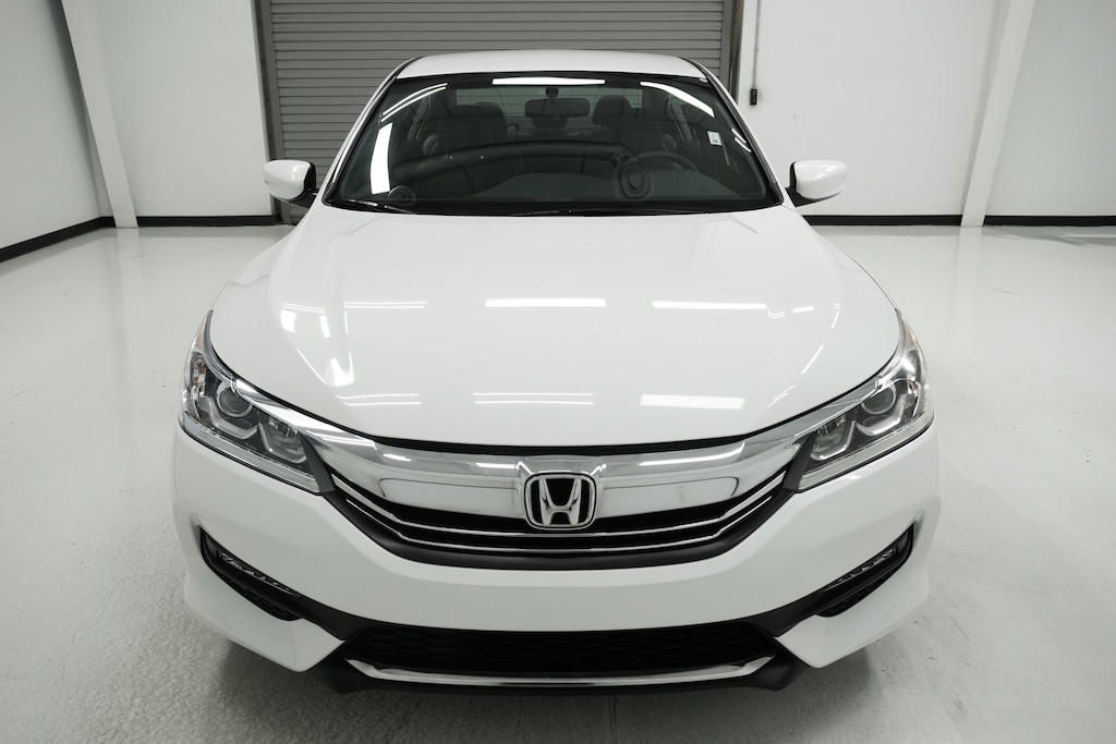 Used 2017 Honda Accord Sport SE Sedan