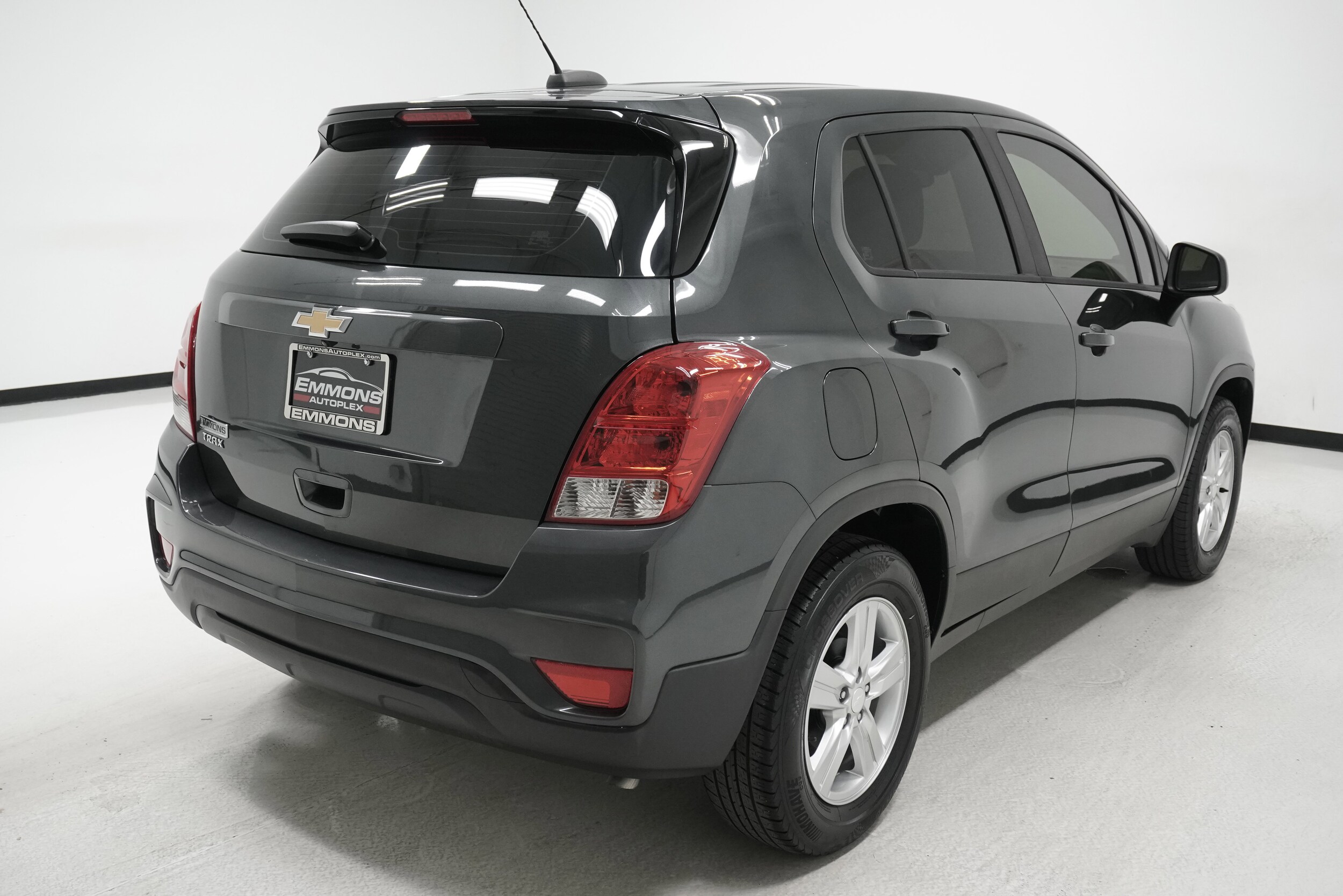 2019 Chevrolet Trax LS photo 4