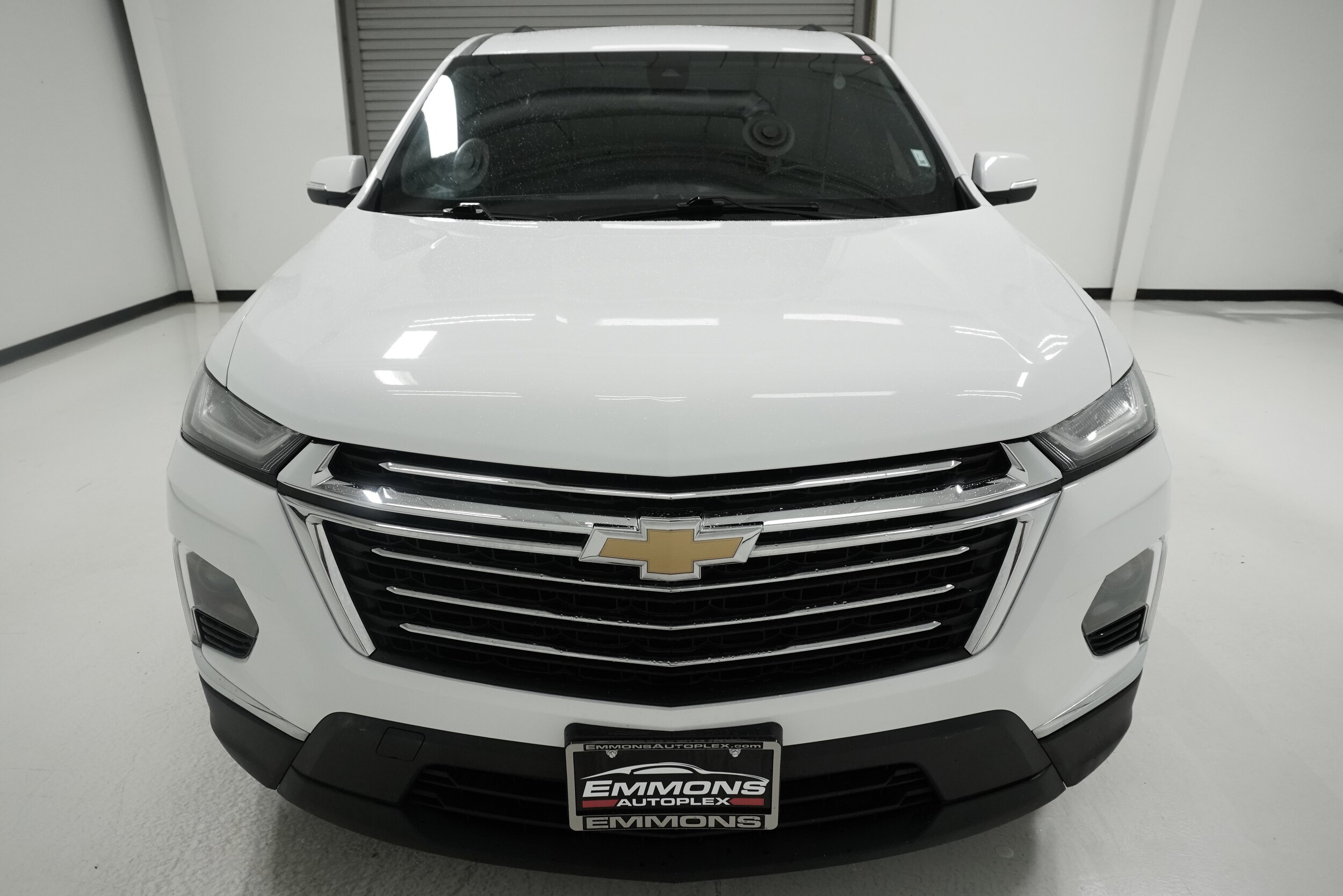 2022 Chevrolet Traverse photo 2