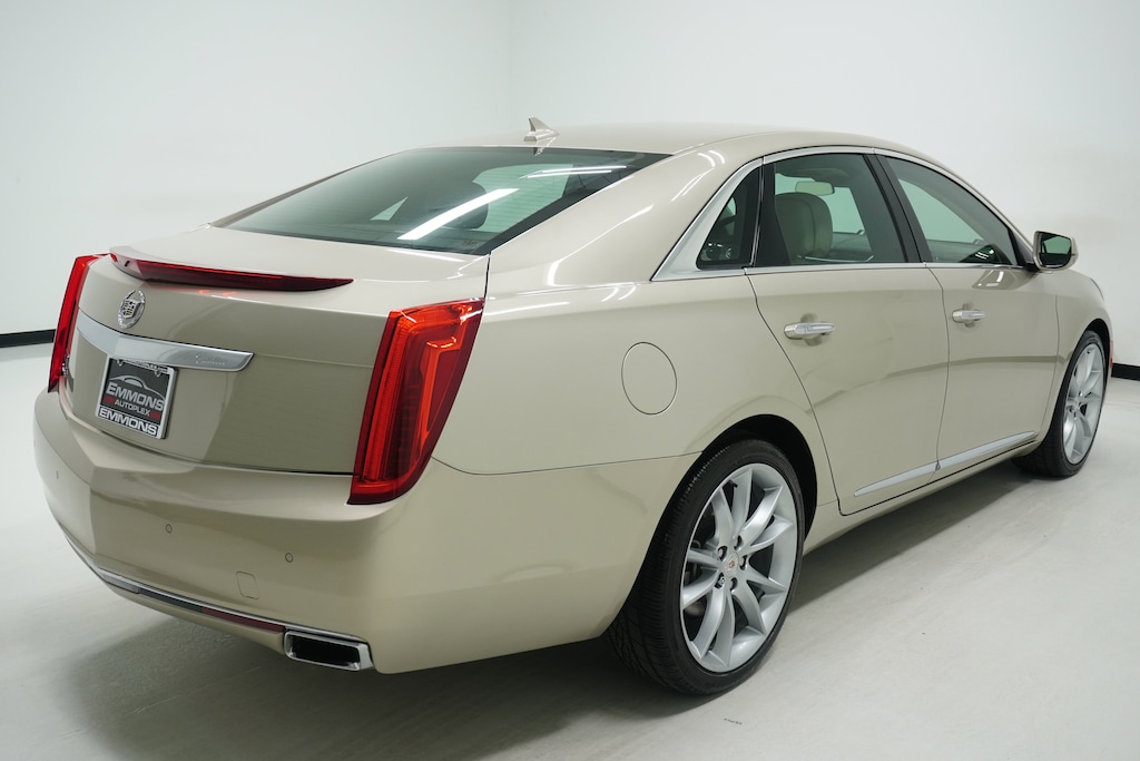 Used 2014 CADILLAC XTS Premium Sedan