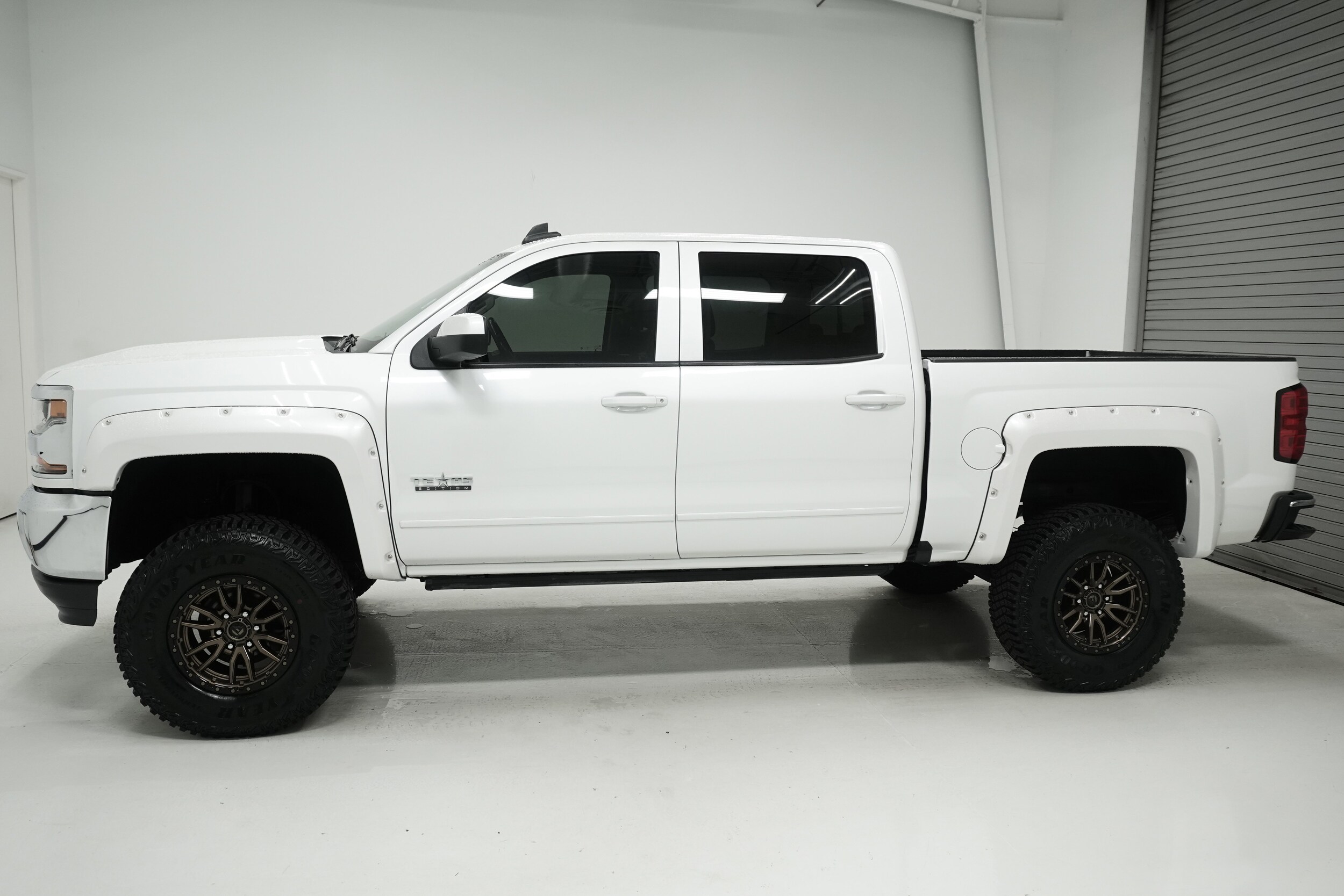 2018 Chevrolet Silverado 1500 LT photo 4