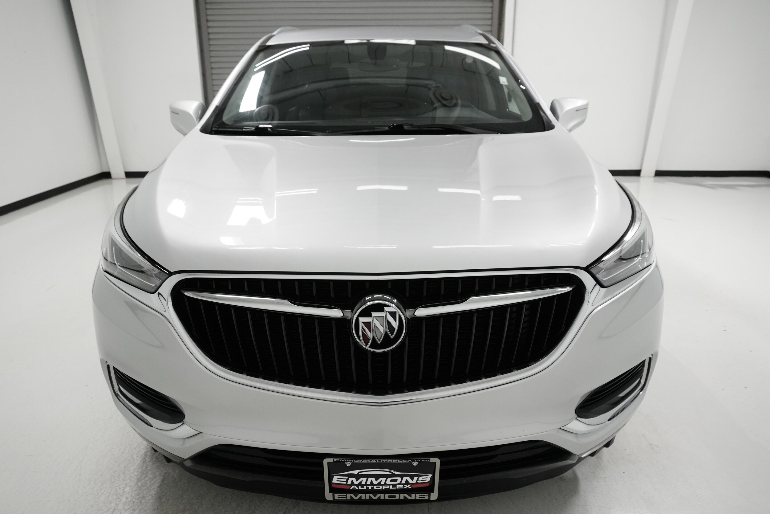 2020 Buick Enclave Essence photo 2