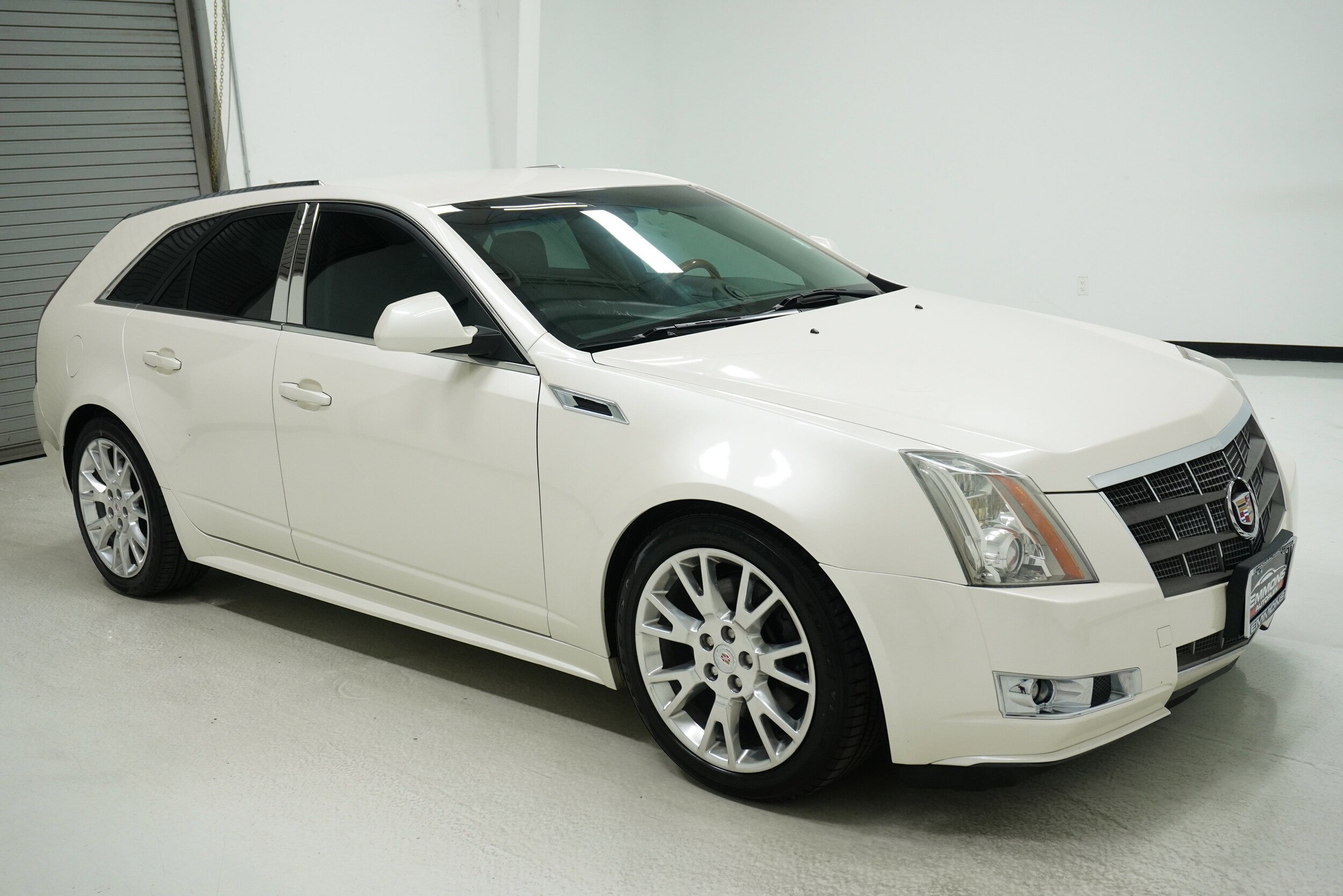 2011 Cadillac CTS Performance Wagon photo 3