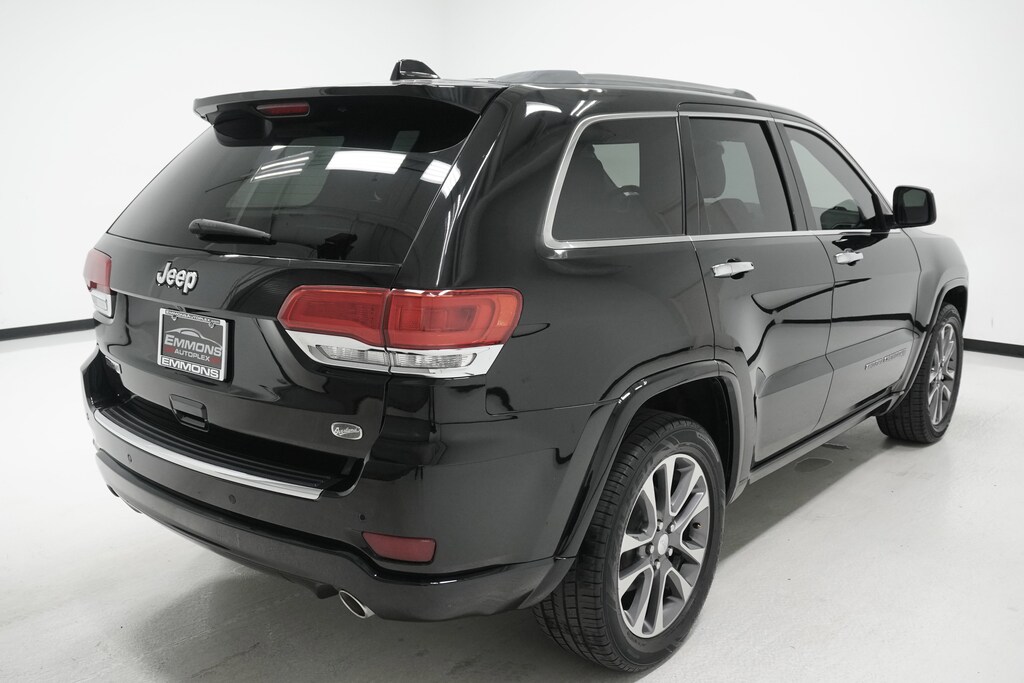 Used 2018 Jeep Grand Cherokee Overland SUV