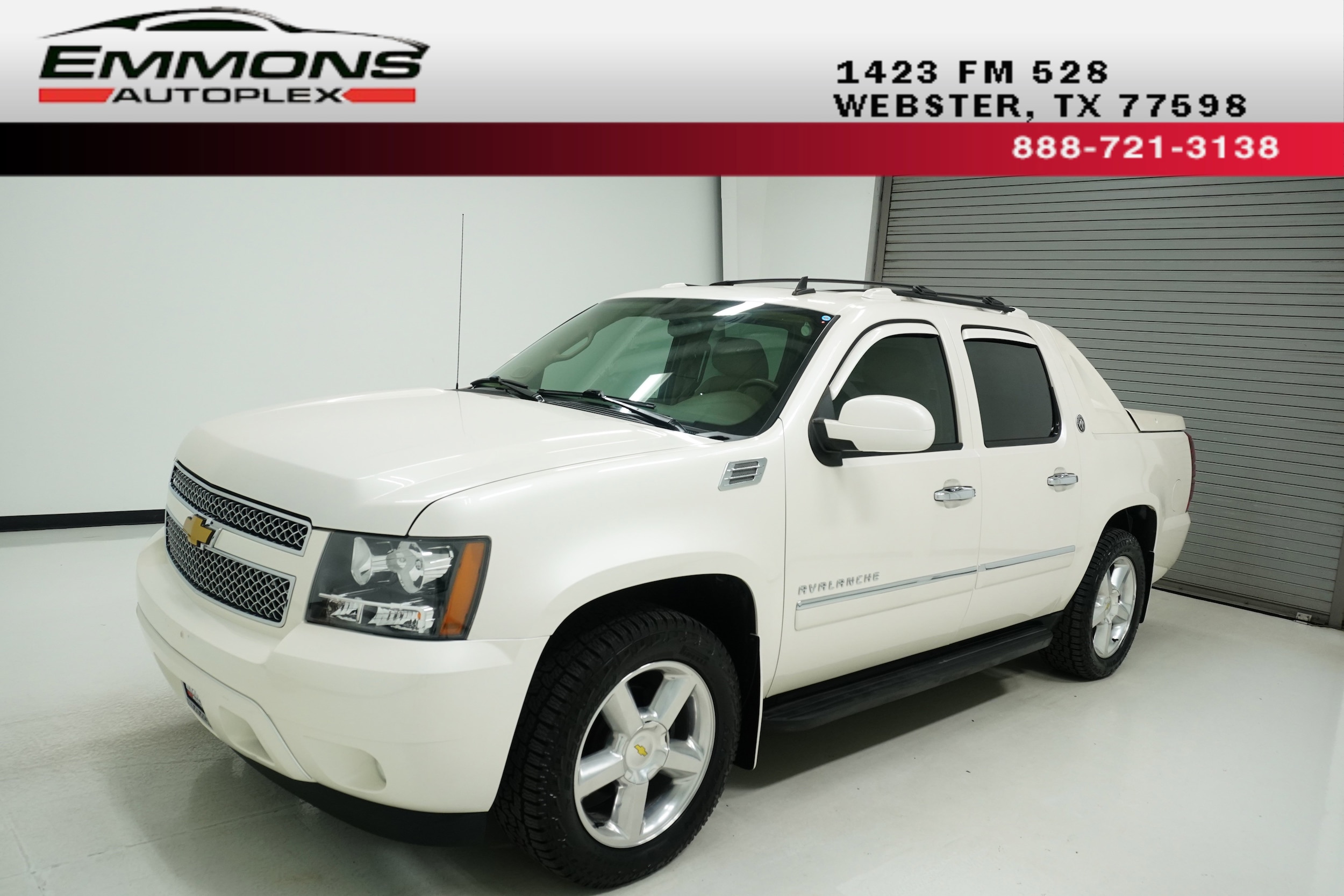 2013 Chevrolet Avalanche LTZ's photo