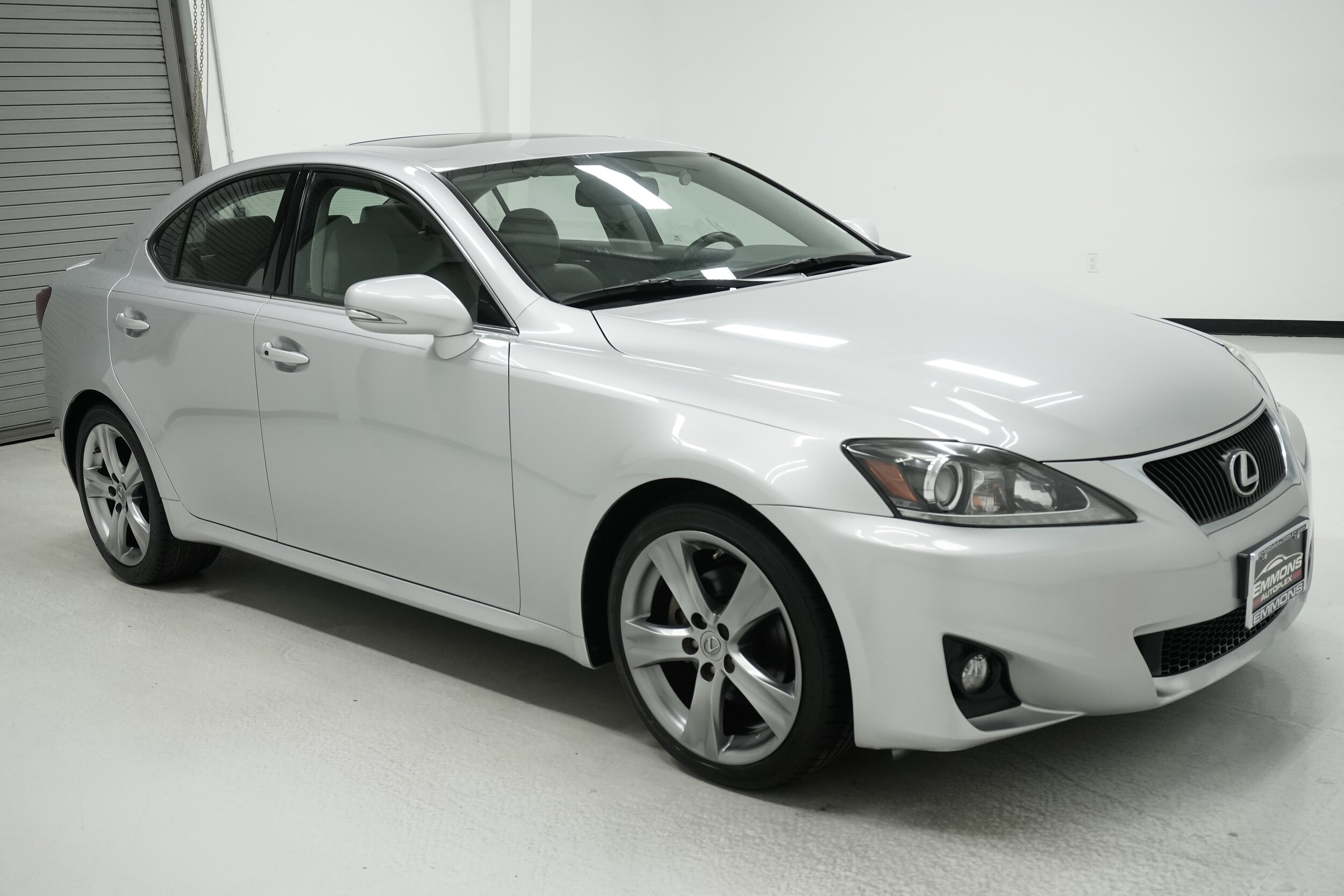 2011 Lexus IS 250 photo 3