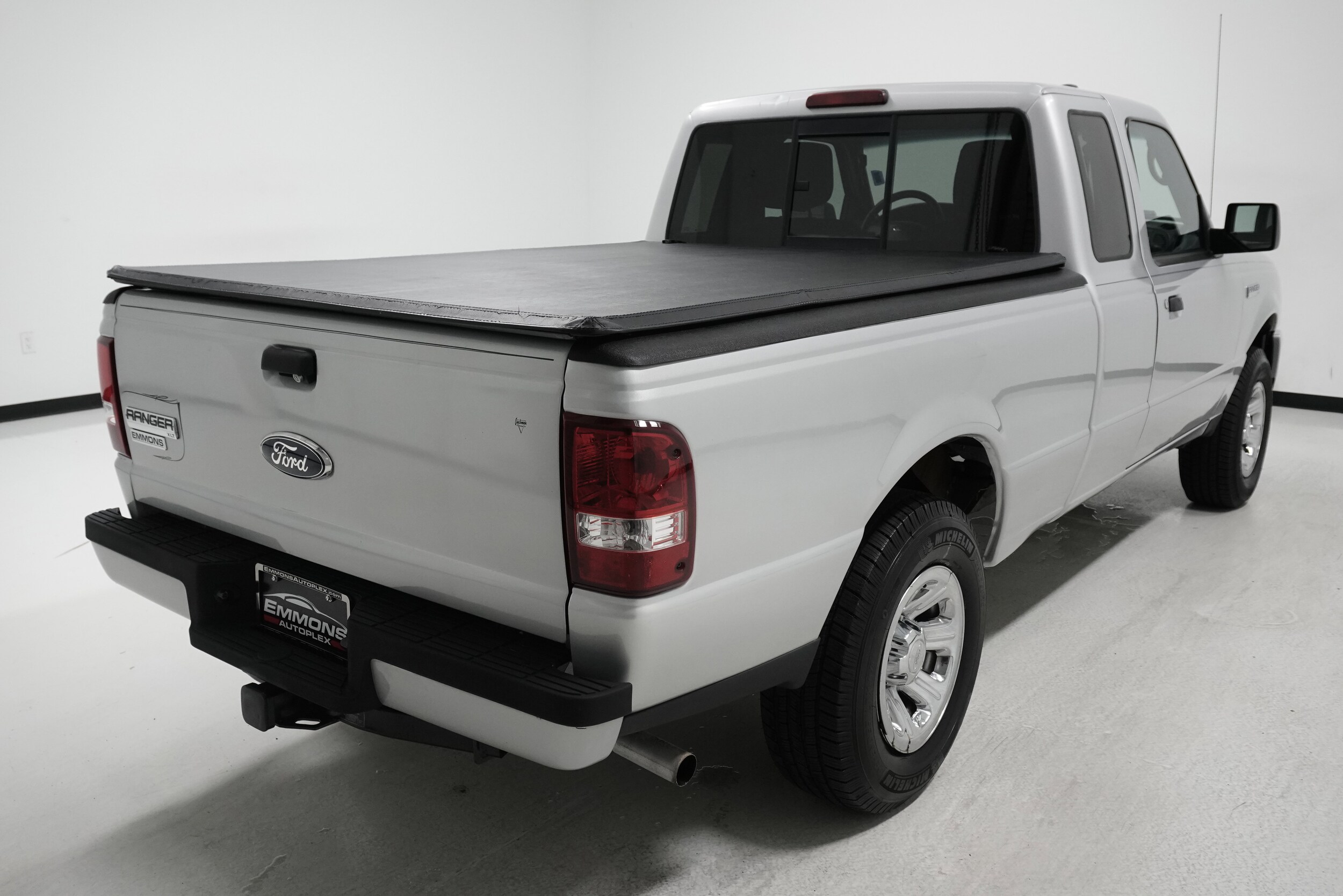 2011 Ford Ranger XLT photo 4
