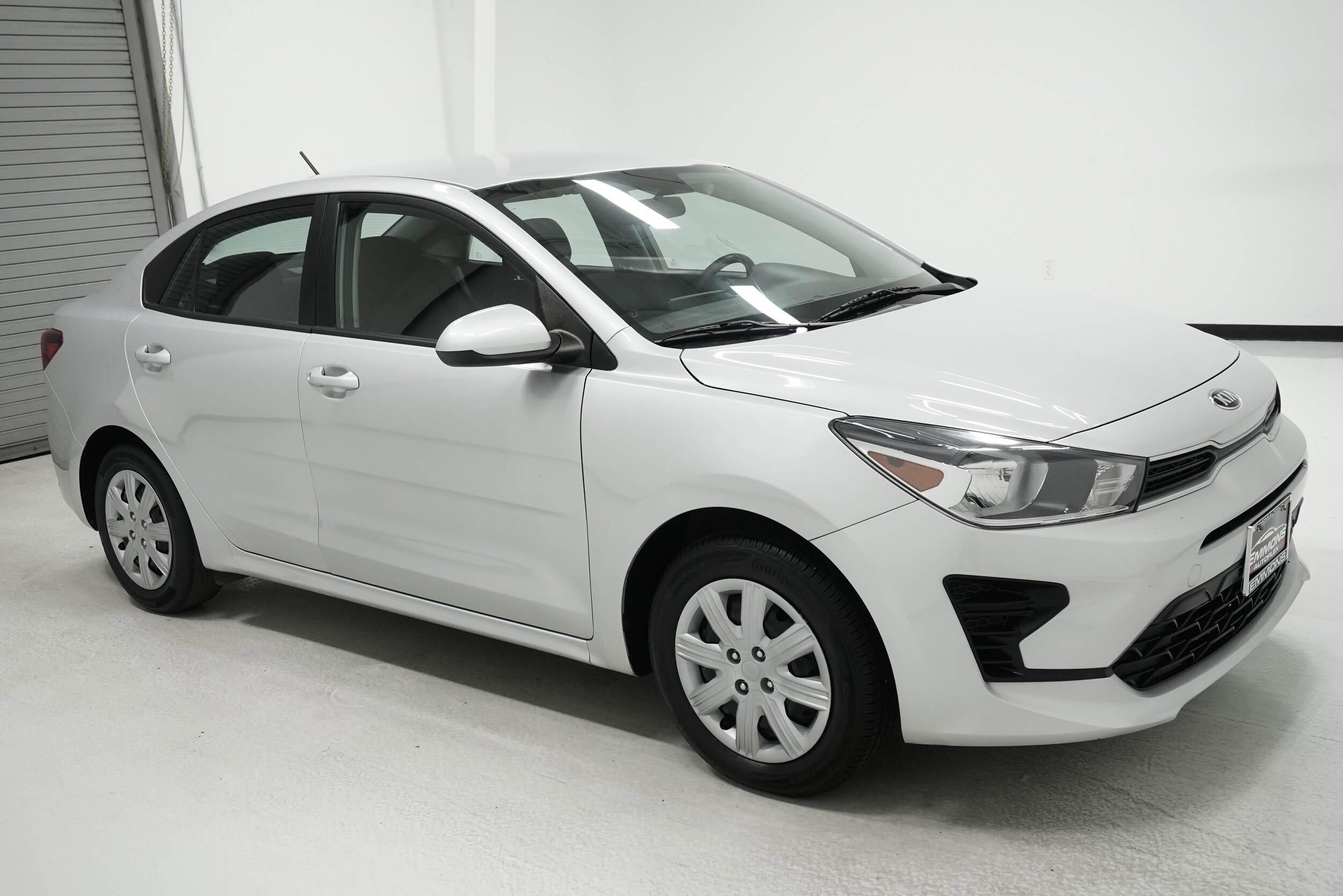 2021 Kia Rio LX S photo 2