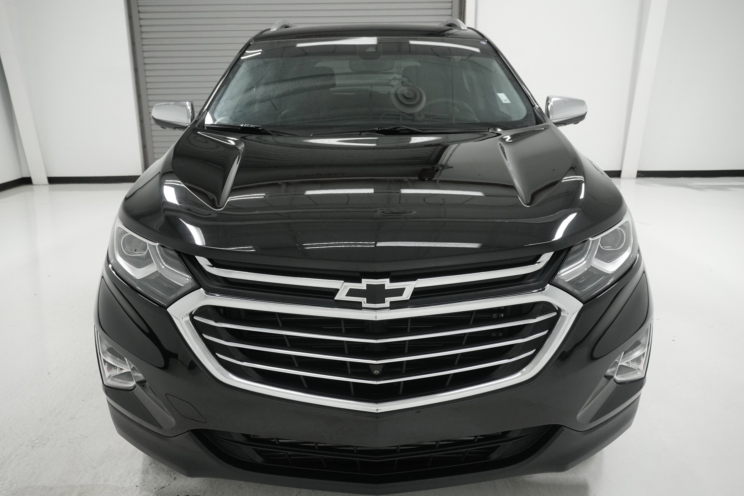 2020 Chevrolet Equinox Premier photo 2