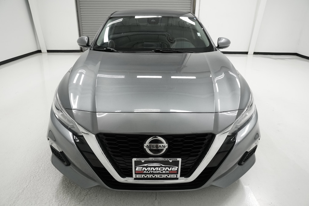 Used 2021 Nissan Altima 2.5 SV Sedan