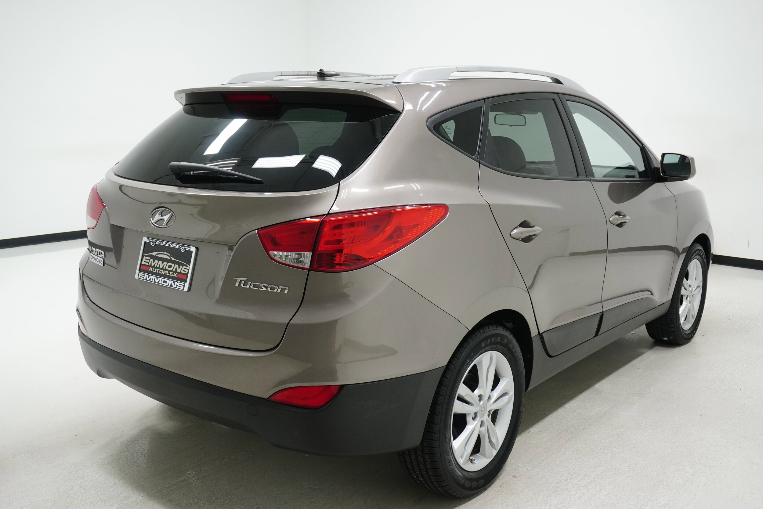 2011 Hyundai Tucson GLS photo 4