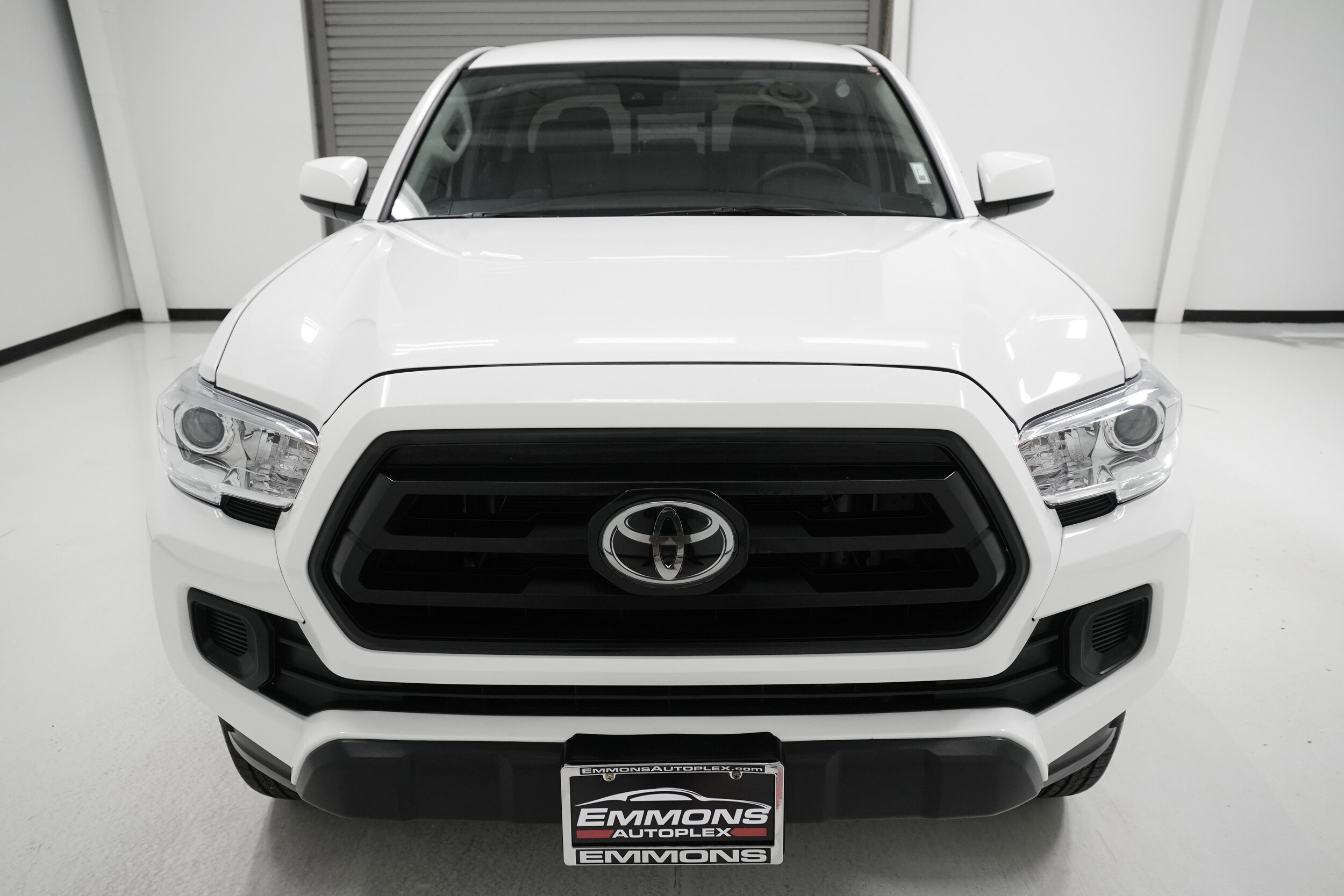 2021 Toyota Tacoma Double Cab photo 2