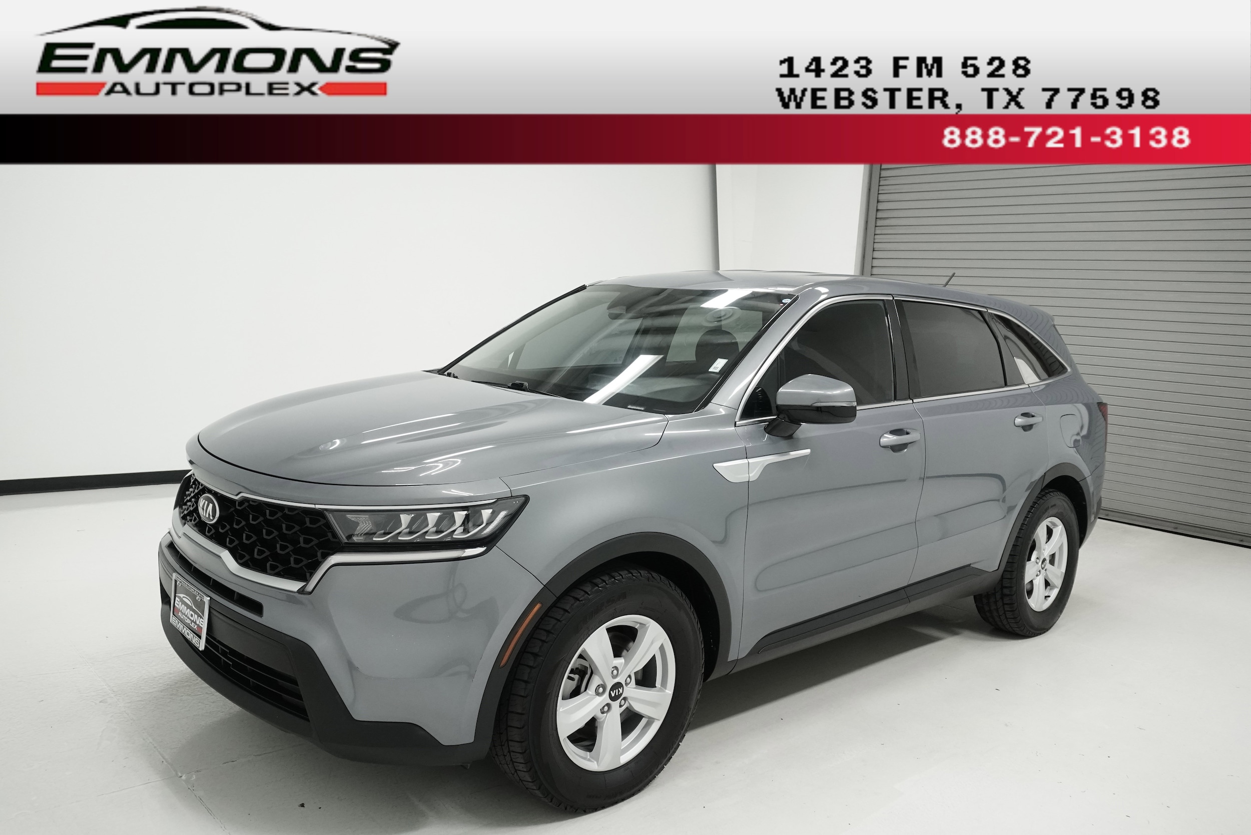 2021 Kia Sorento LX's photo