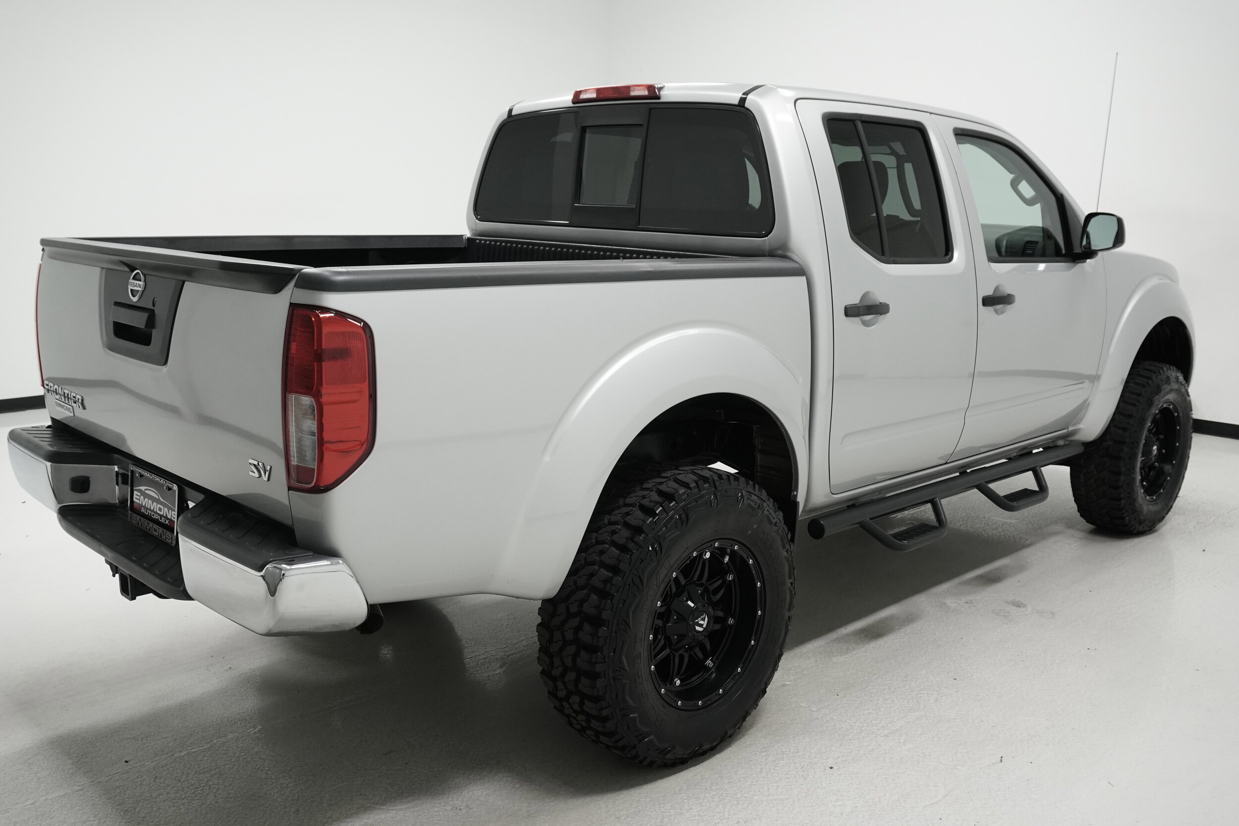 2016 Nissan Frontier photo 3