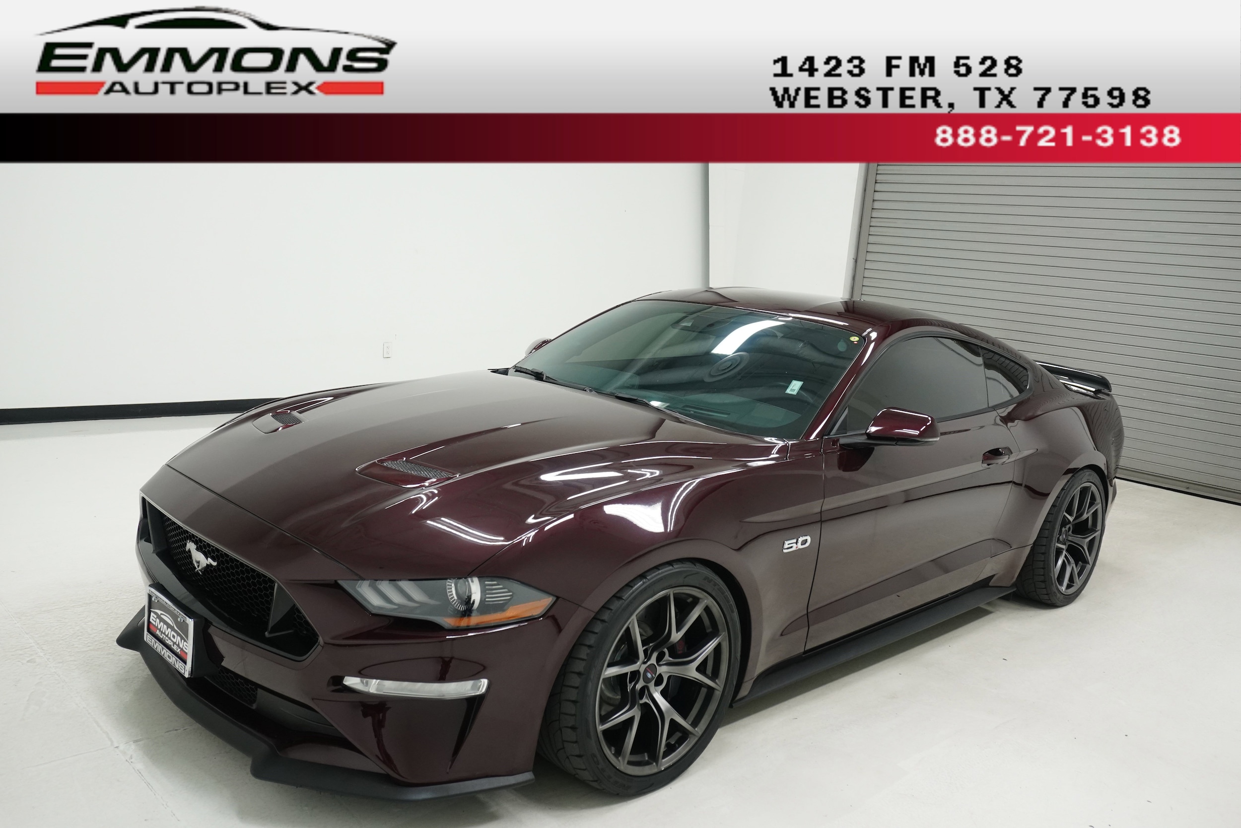 2018 Ford Mustang GT Coupe Premium's photo