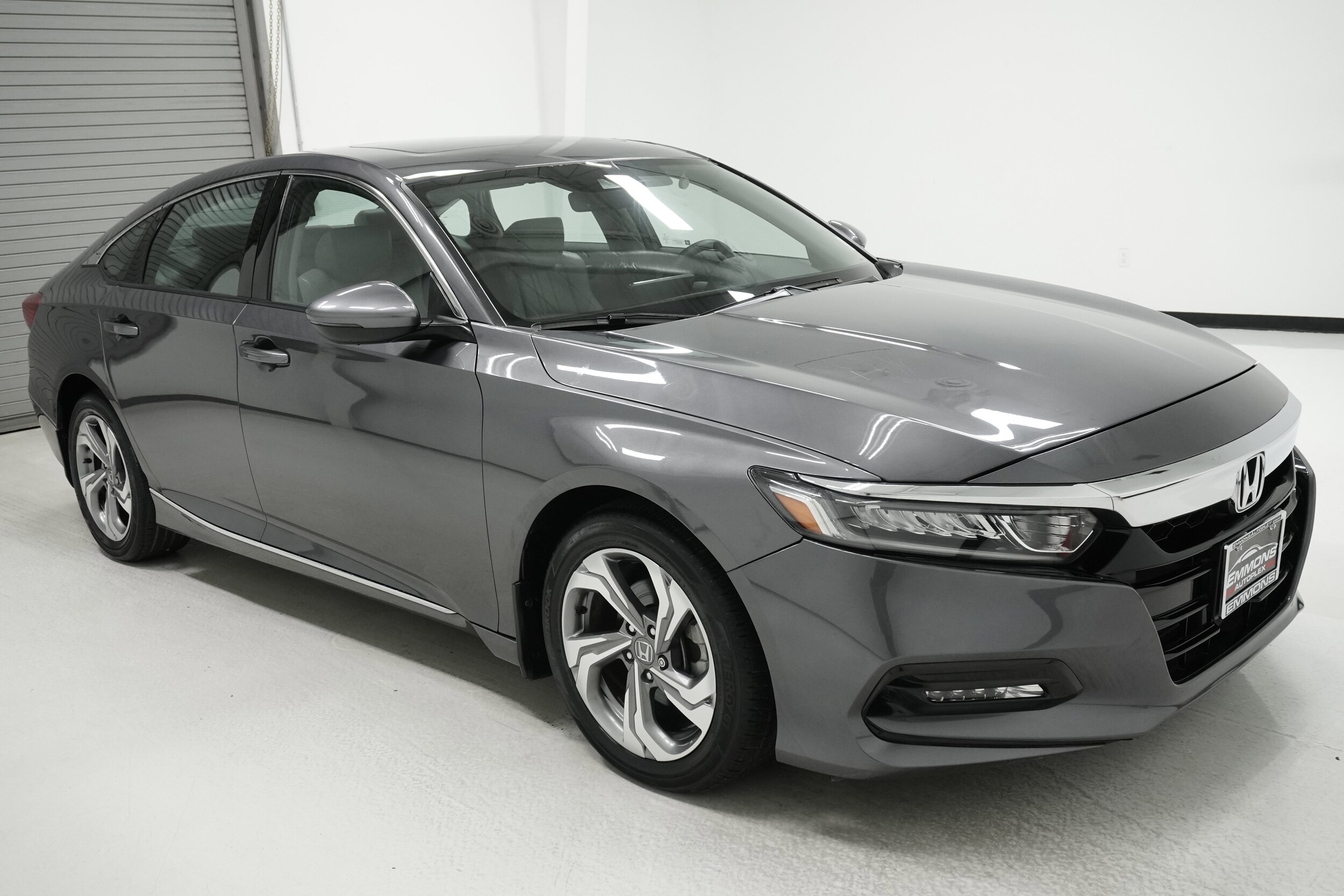 2018 Honda Accord EX-L 1.5T photo 3