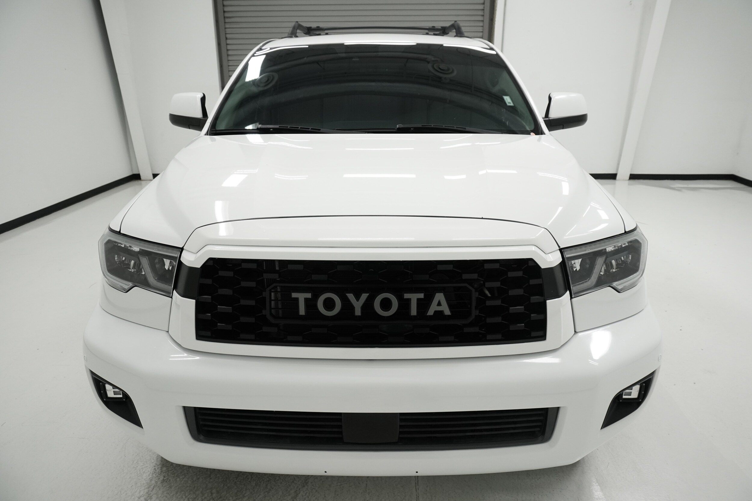 2021 Toyota Sequoia TRD Pro photo 2