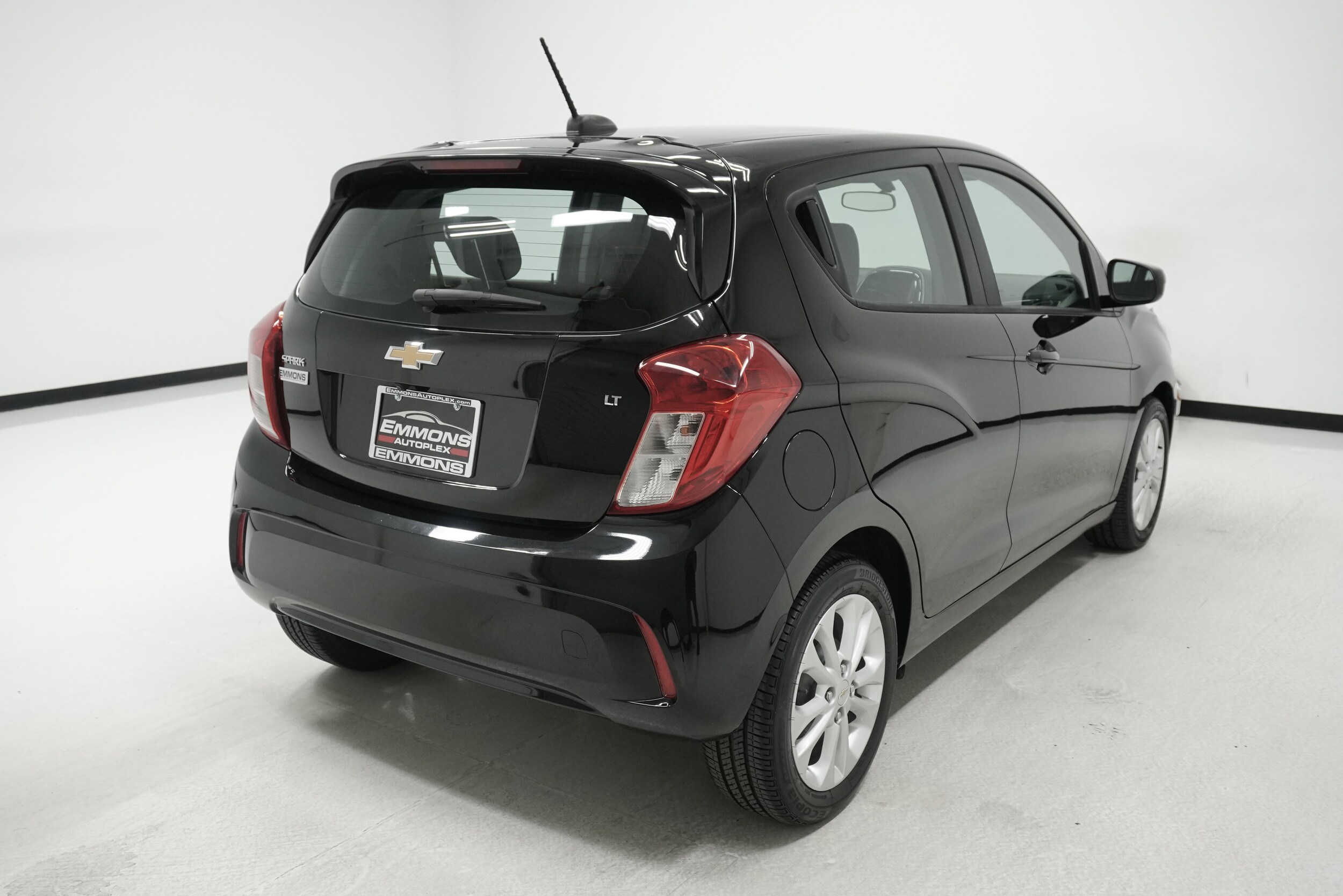 2020 Chevrolet Spark 1LT LT photo 4