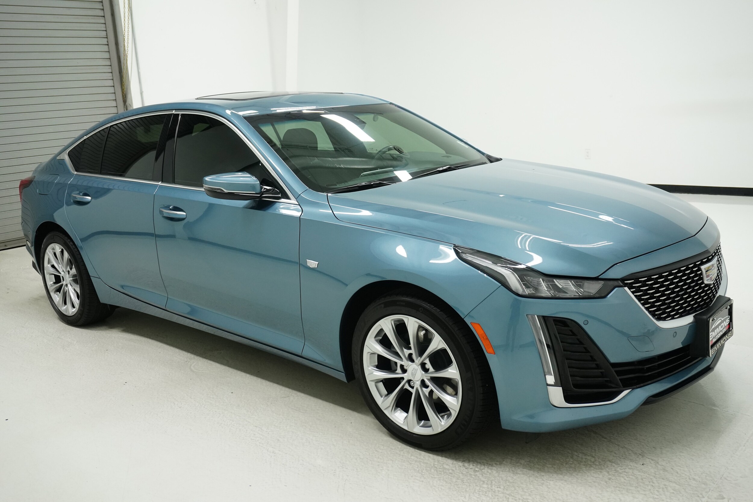 2023 Cadillac CT5 Premium Luxury photo 3