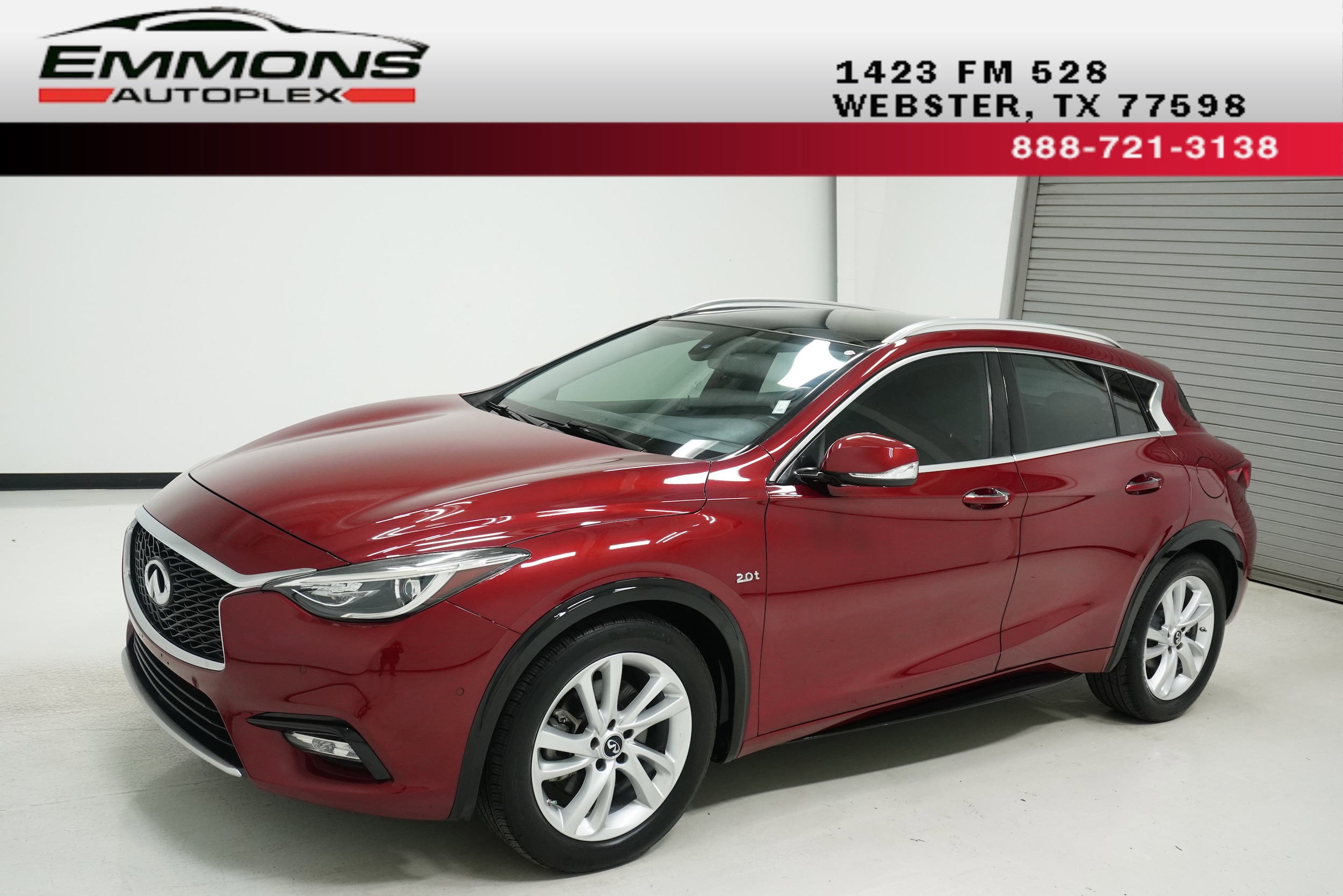 2017 INFINITI QX30