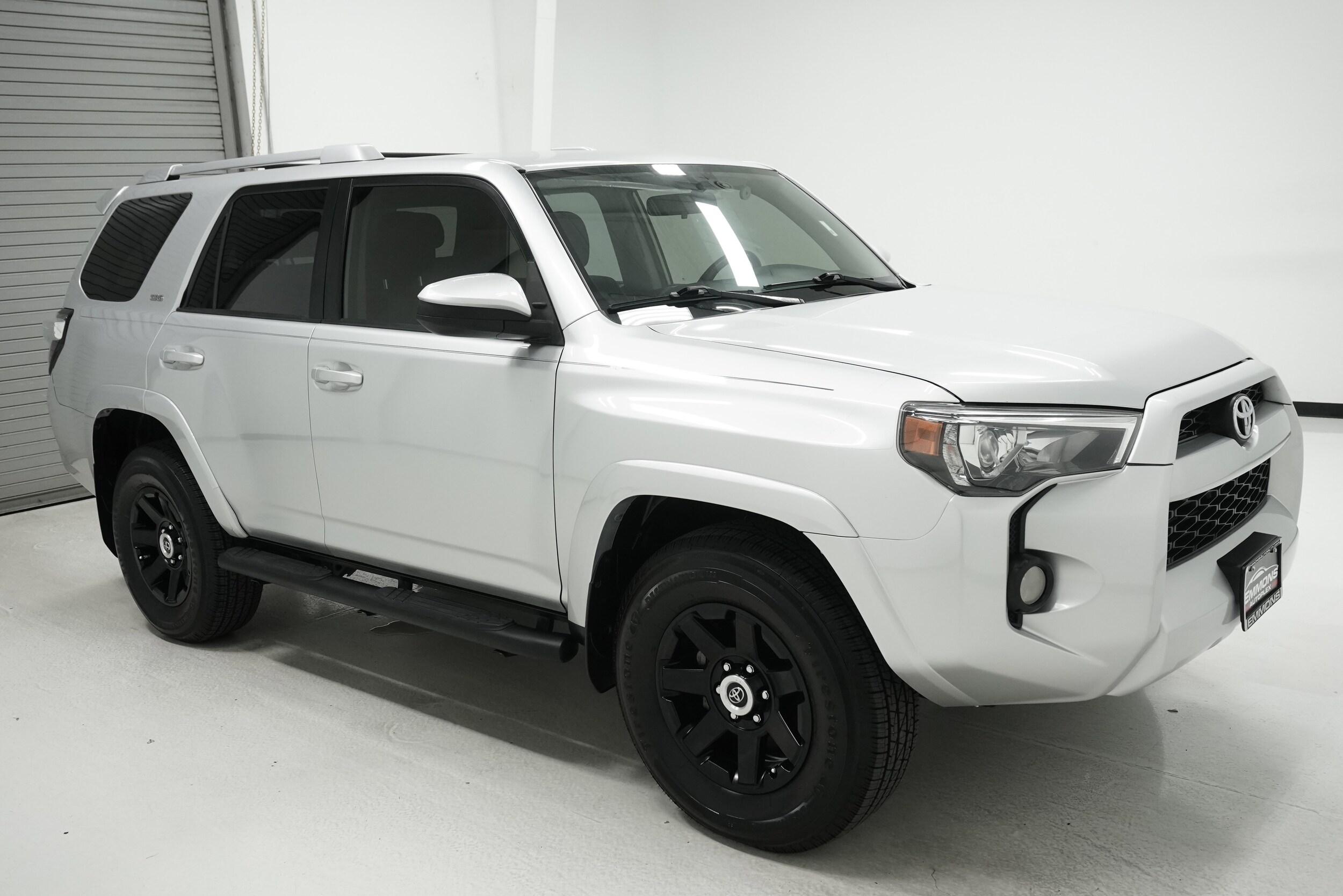 2016 Toyota 4Runner SR5 Premium photo 3