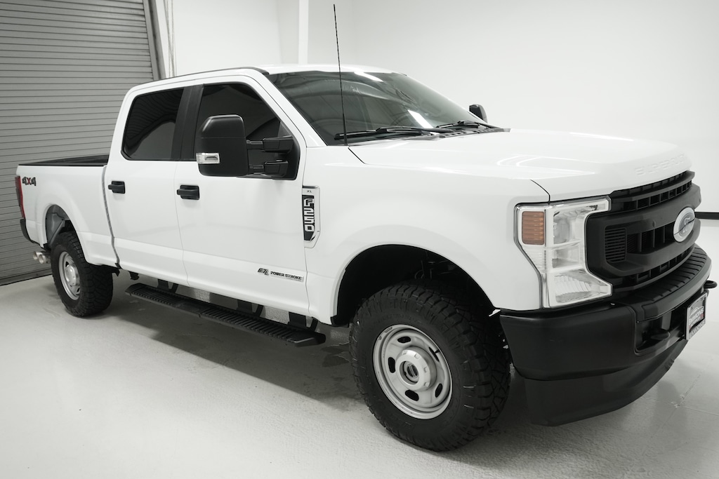 Used 2022 Ford F-250 XL Truck Crew Cab