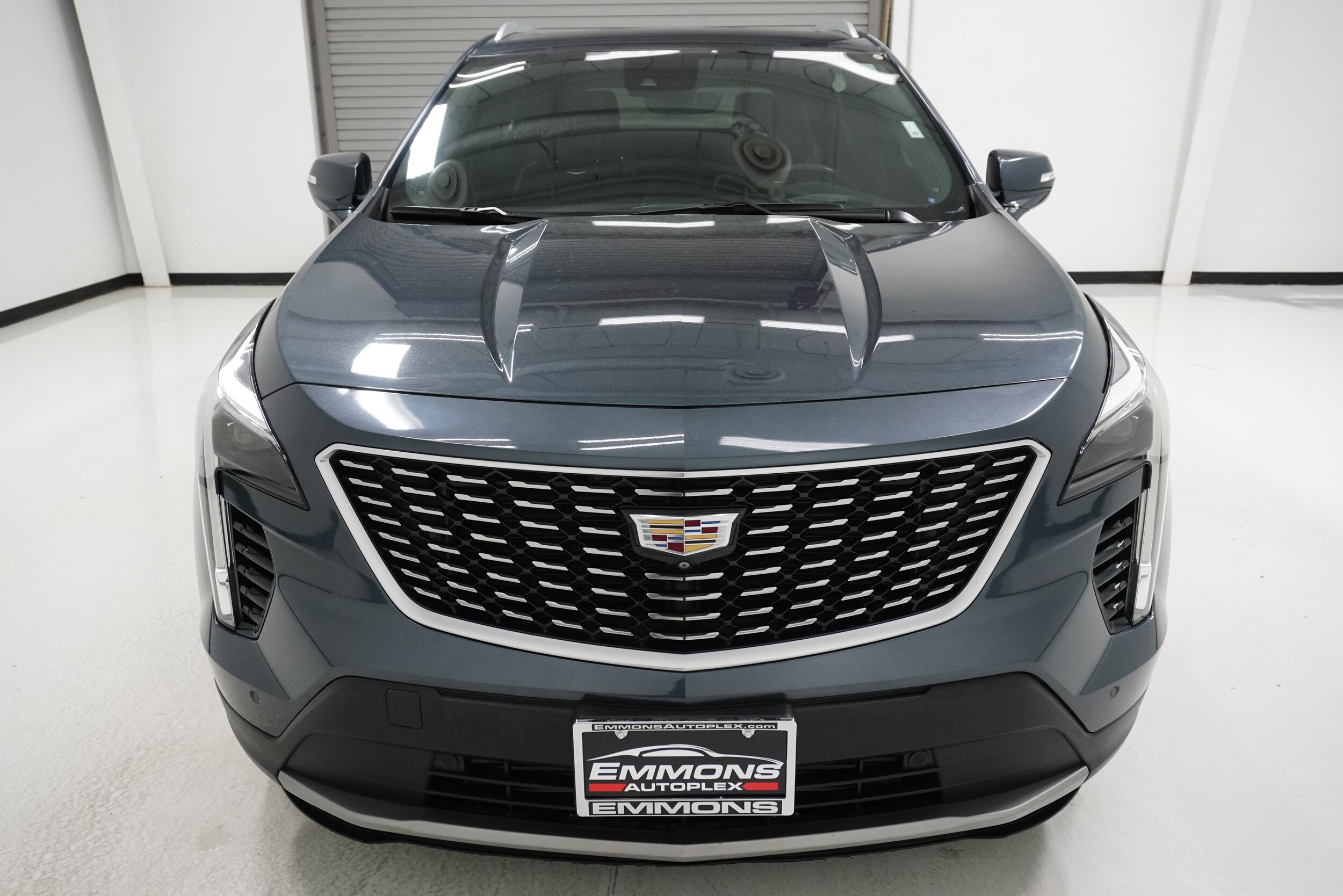 2019 Cadillac XT4 Premium Luxury photo 2