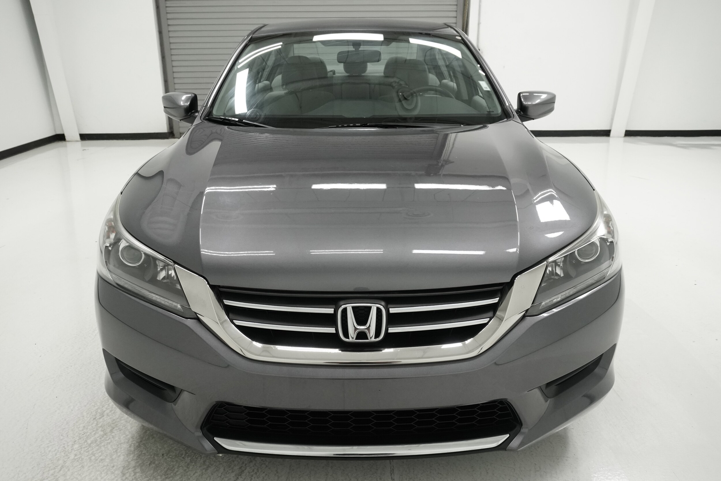 2013 Honda Accord LX photo 2