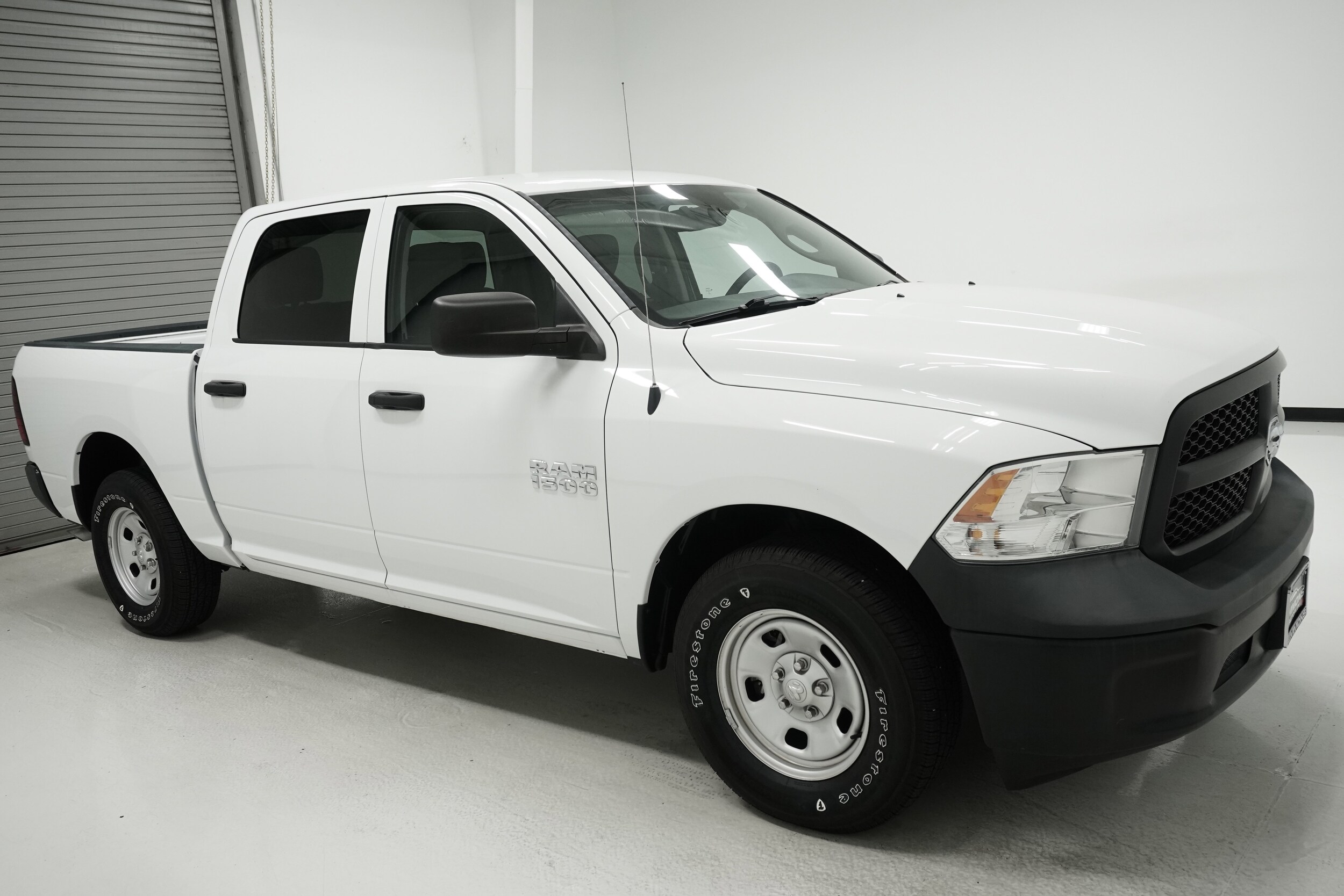 2016 Ram 1500 Tradesman photo 3