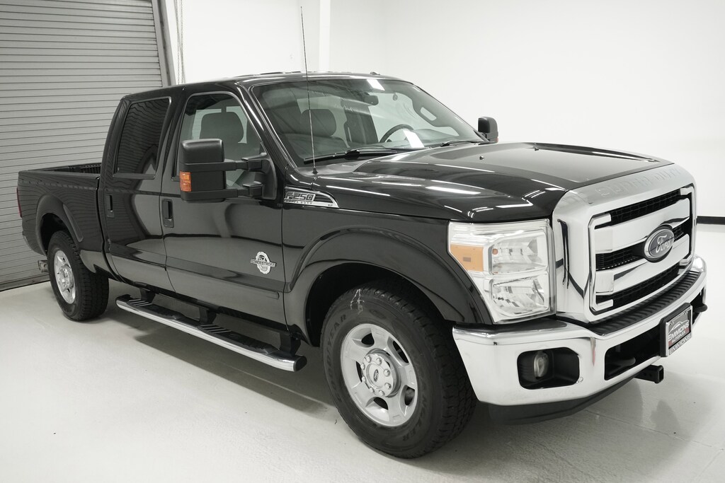 Used 2014 Ford F-250 XLT Truck Crew Cab